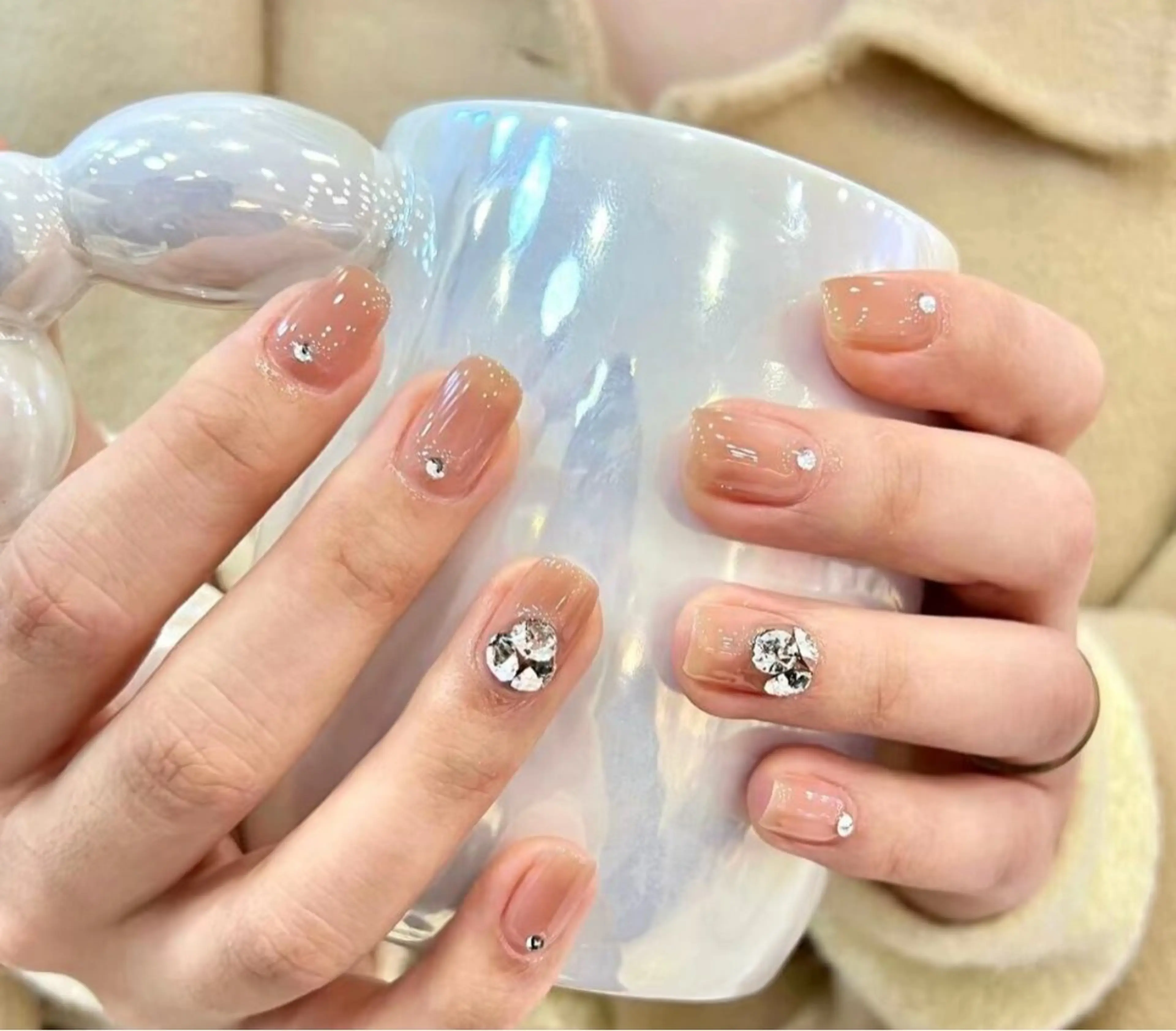 ネイル ジェルネイル キラキラネイル ピンク シンプルネイル ハンドネイル MIYUKI Salonのネイルデザイン