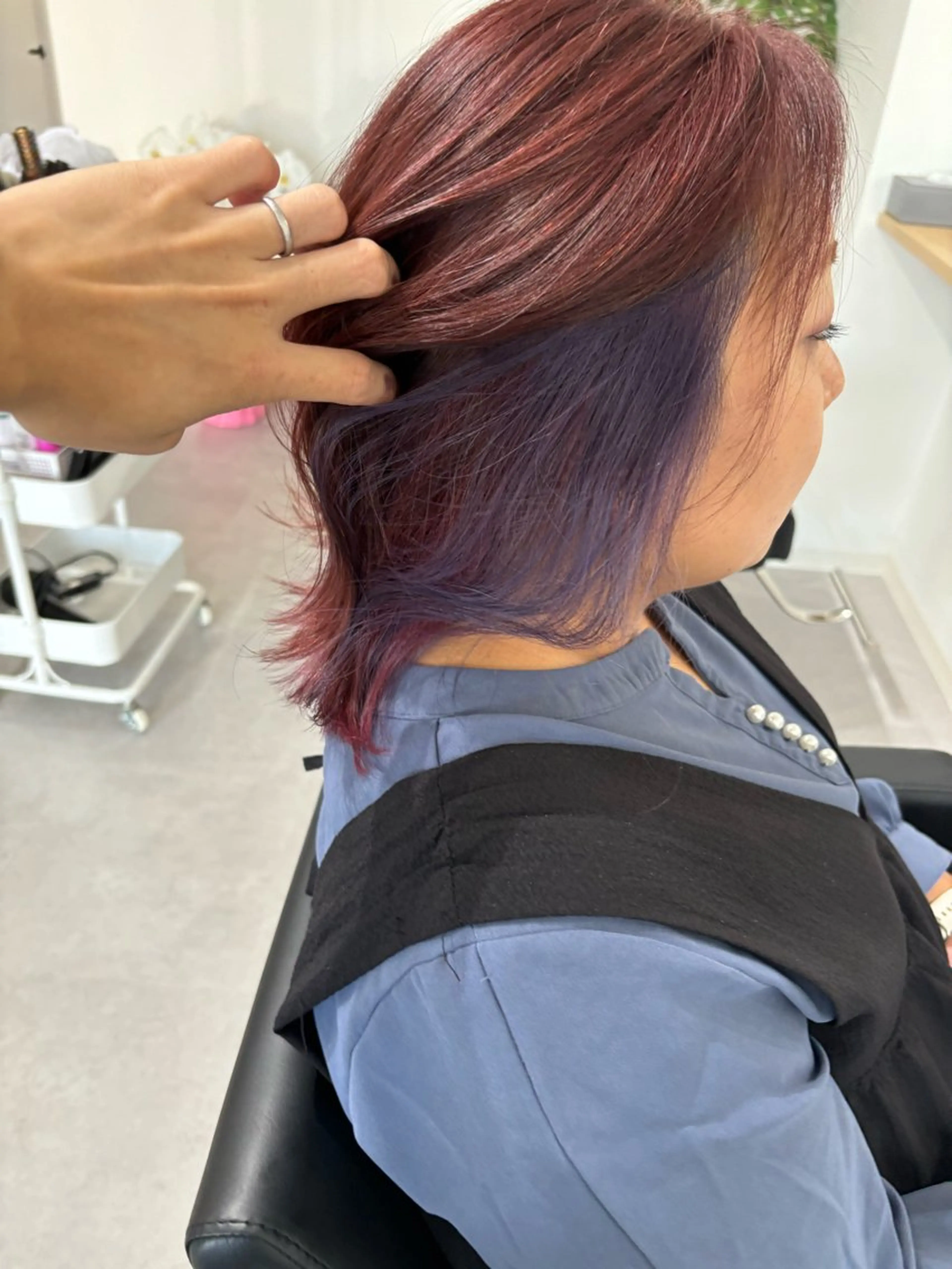 ミディアム LAFRE （ラフリ）所属・ケアブリーチ 黒瀬有汰のヘアスタイル