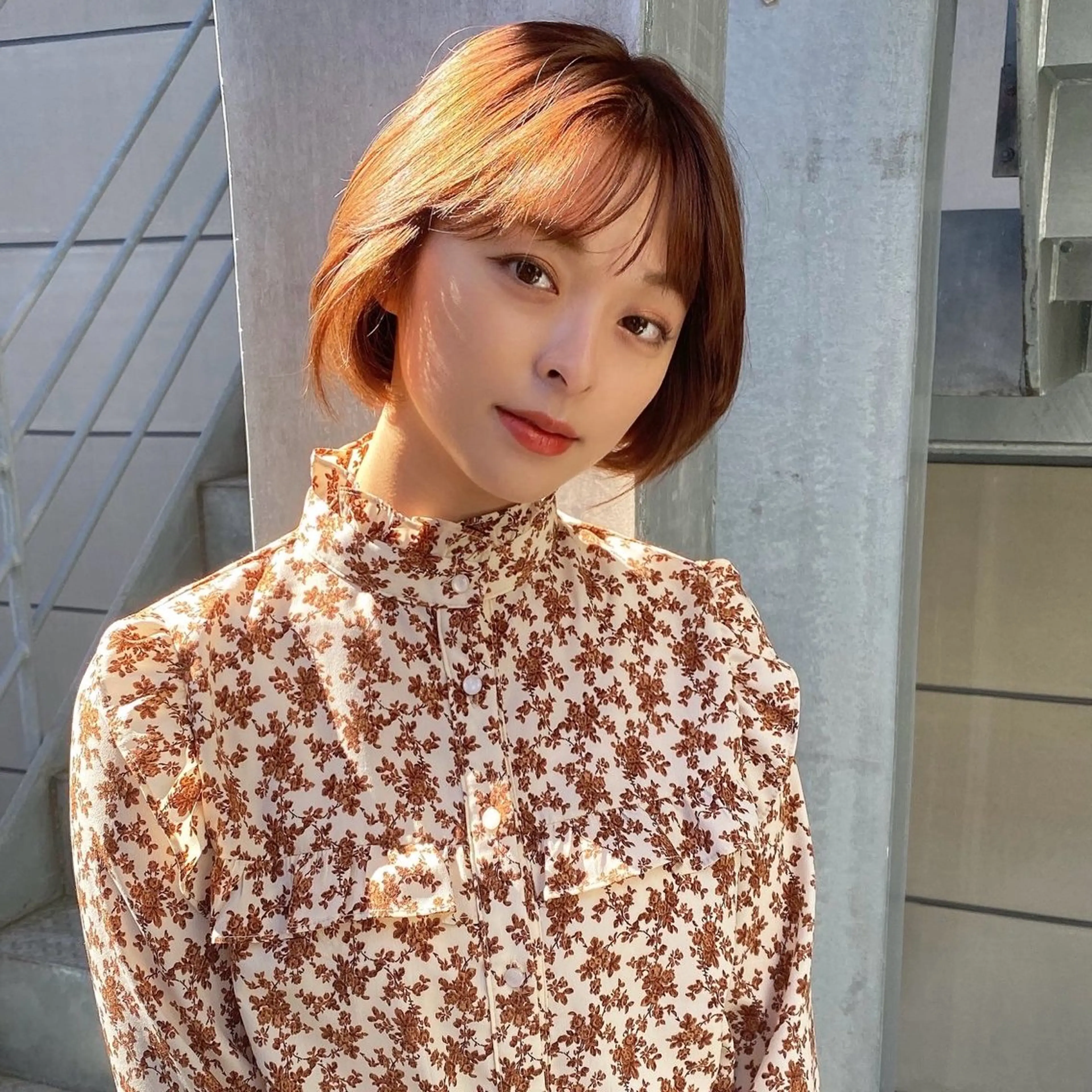 ショート ハイライト 髪質改善 レイヤーカット ショートヘア カット トリートメント また会いたくなる 美容師【KENTA】のヘアスタイル