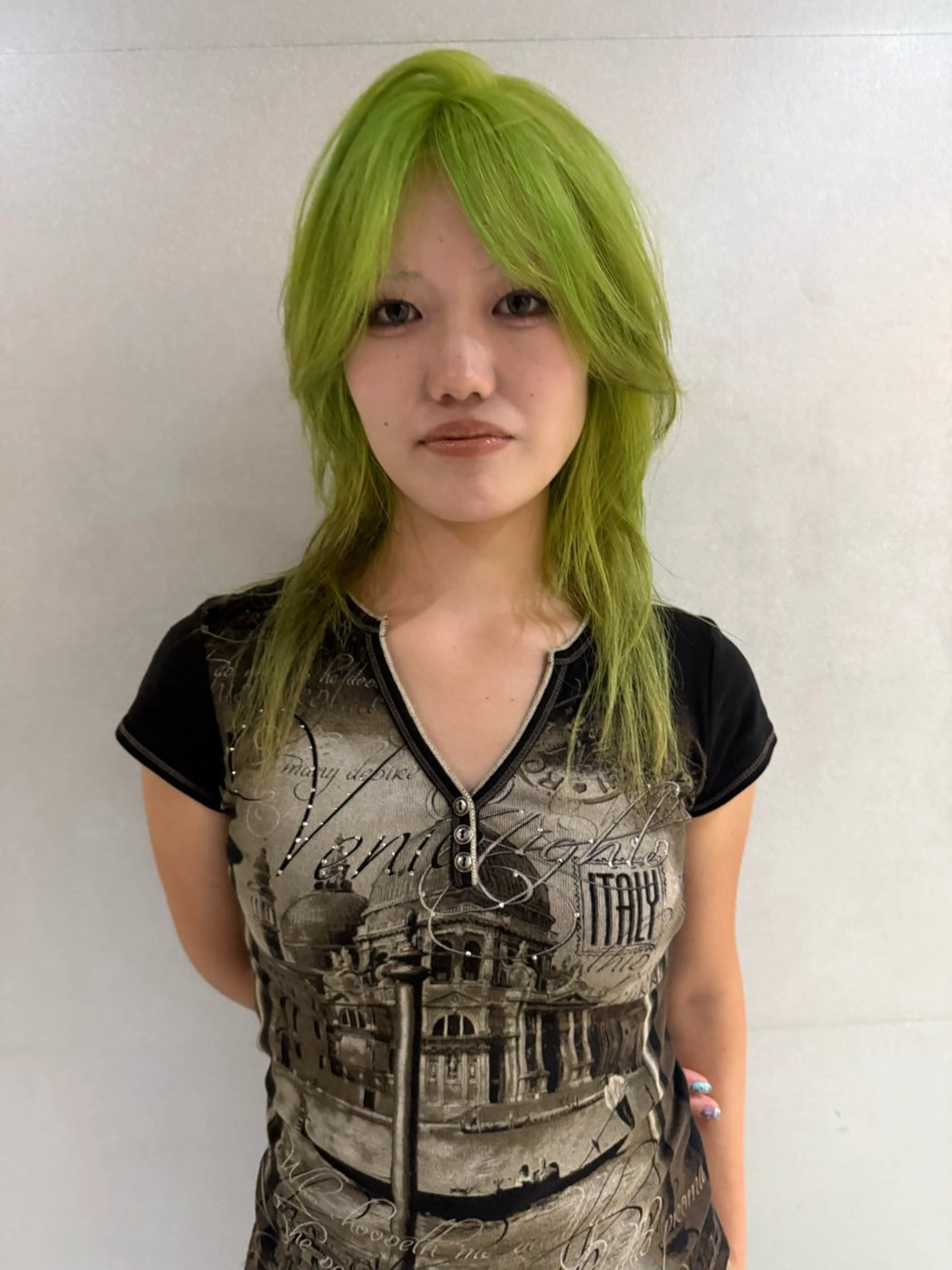 ミディアム ヘアカラー 海外風レイヤーカット chinatsuのヘアスタイル