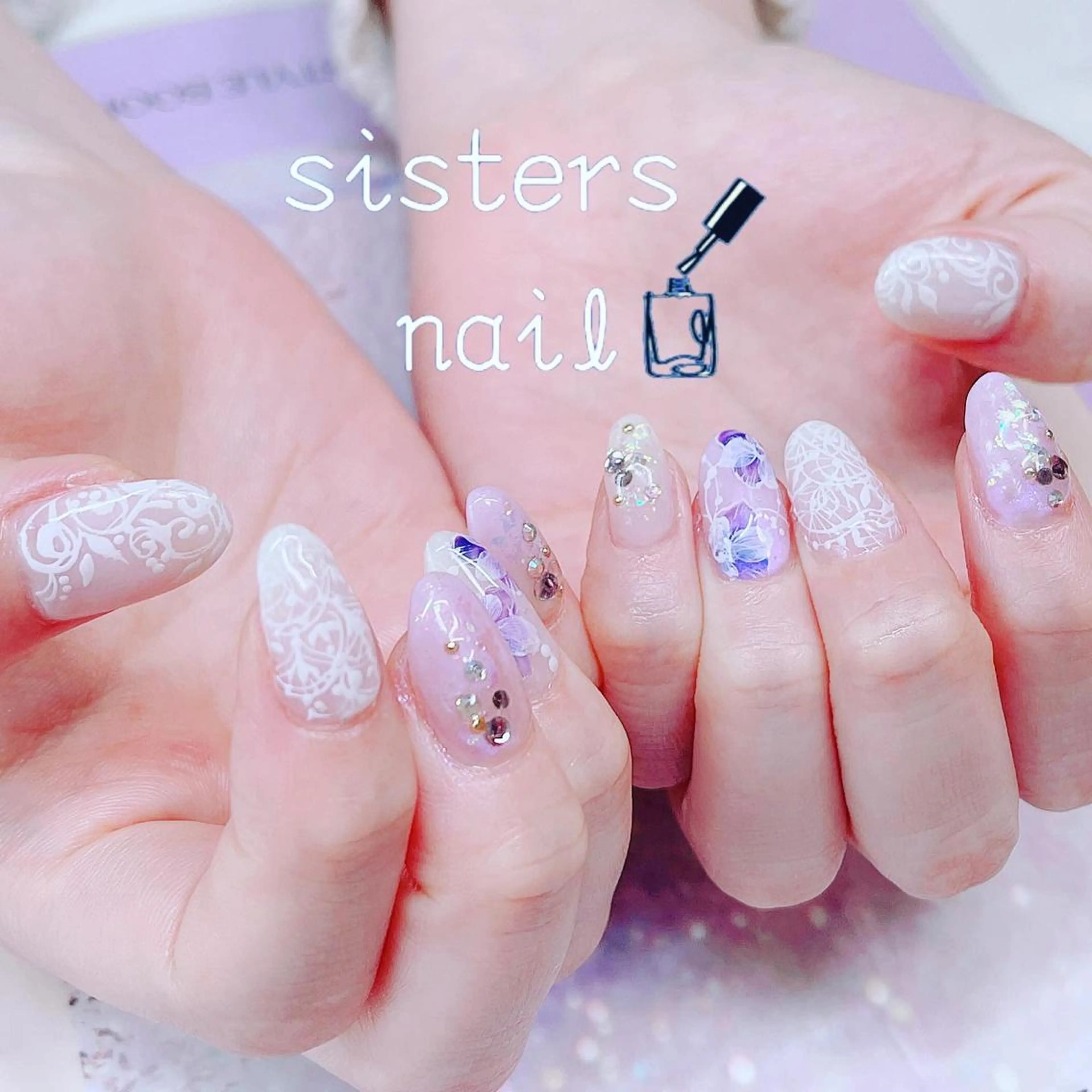 ネイル アートネイル フラワーネイル レース ニュアンスネイル パープル ハンドネイル ハンドケア sisters nail.fのネイルデザイン