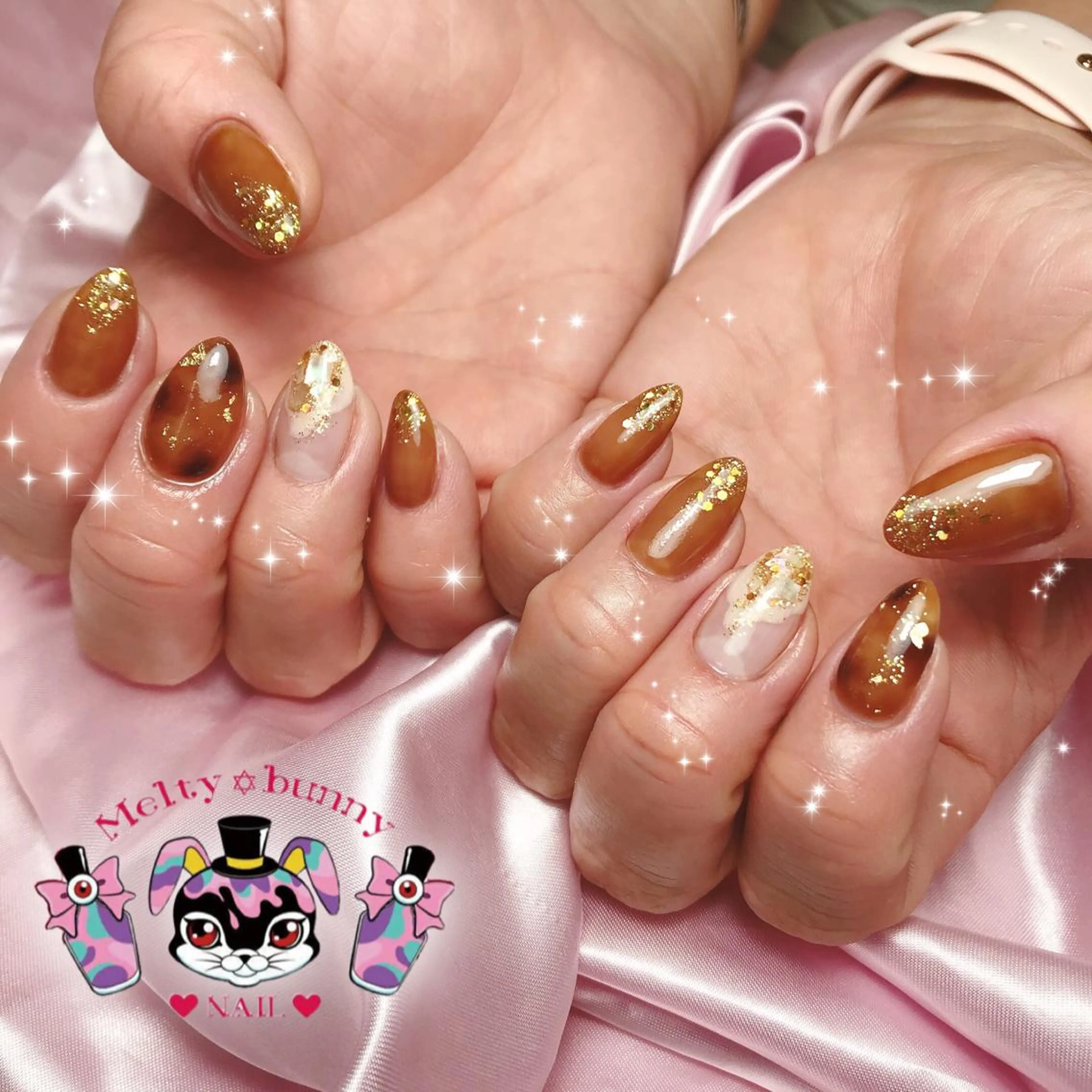 ネイル べっ甲ネイル 深爪を断らない スカルプ高評価店のネイルデザイン