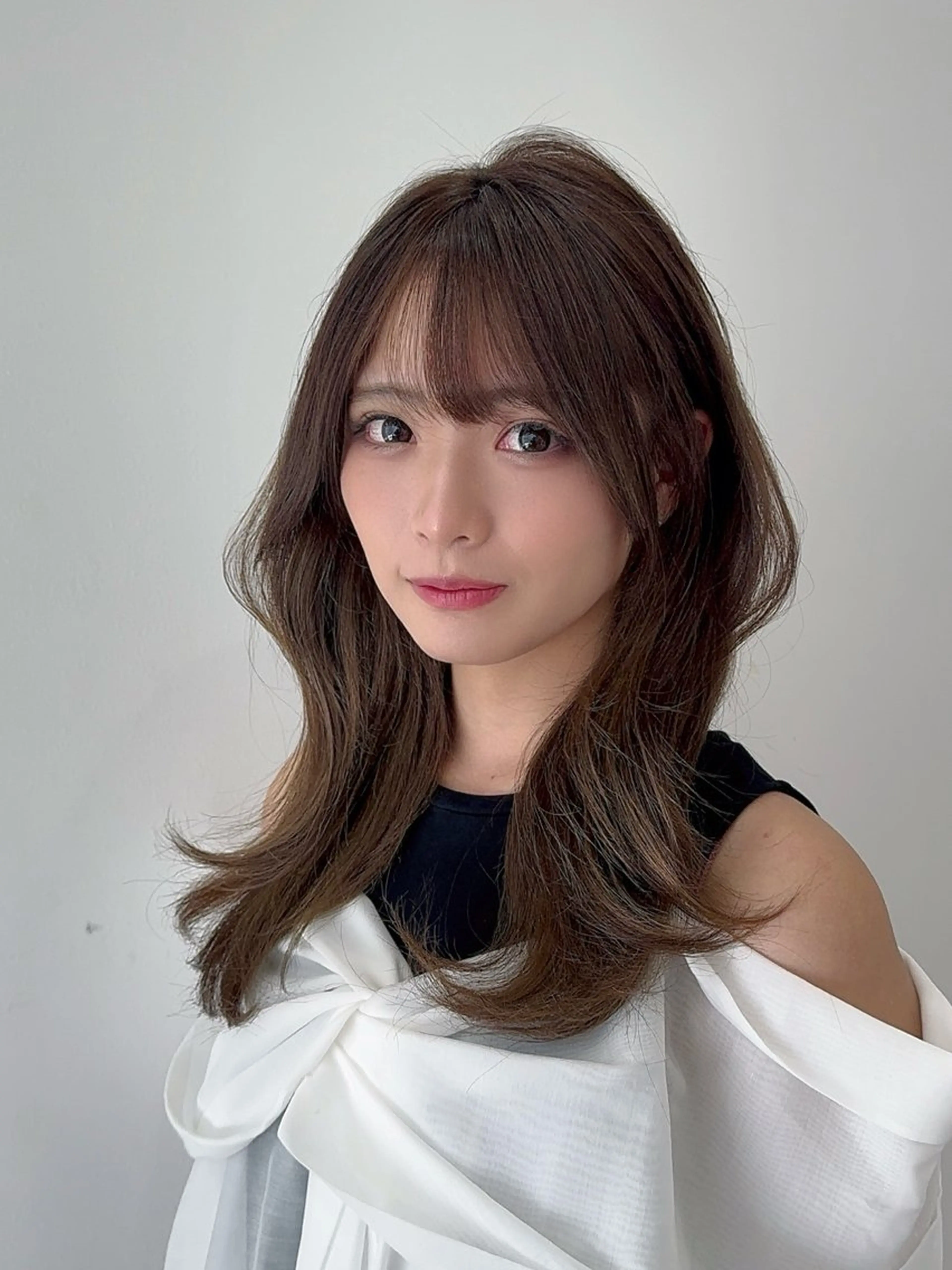 ミディアム カラー ヘアアレンジ カット ヘアカラー トリートメント 最小顔周り&レイヤー 特化/池袋/kokiのヘアスタイル