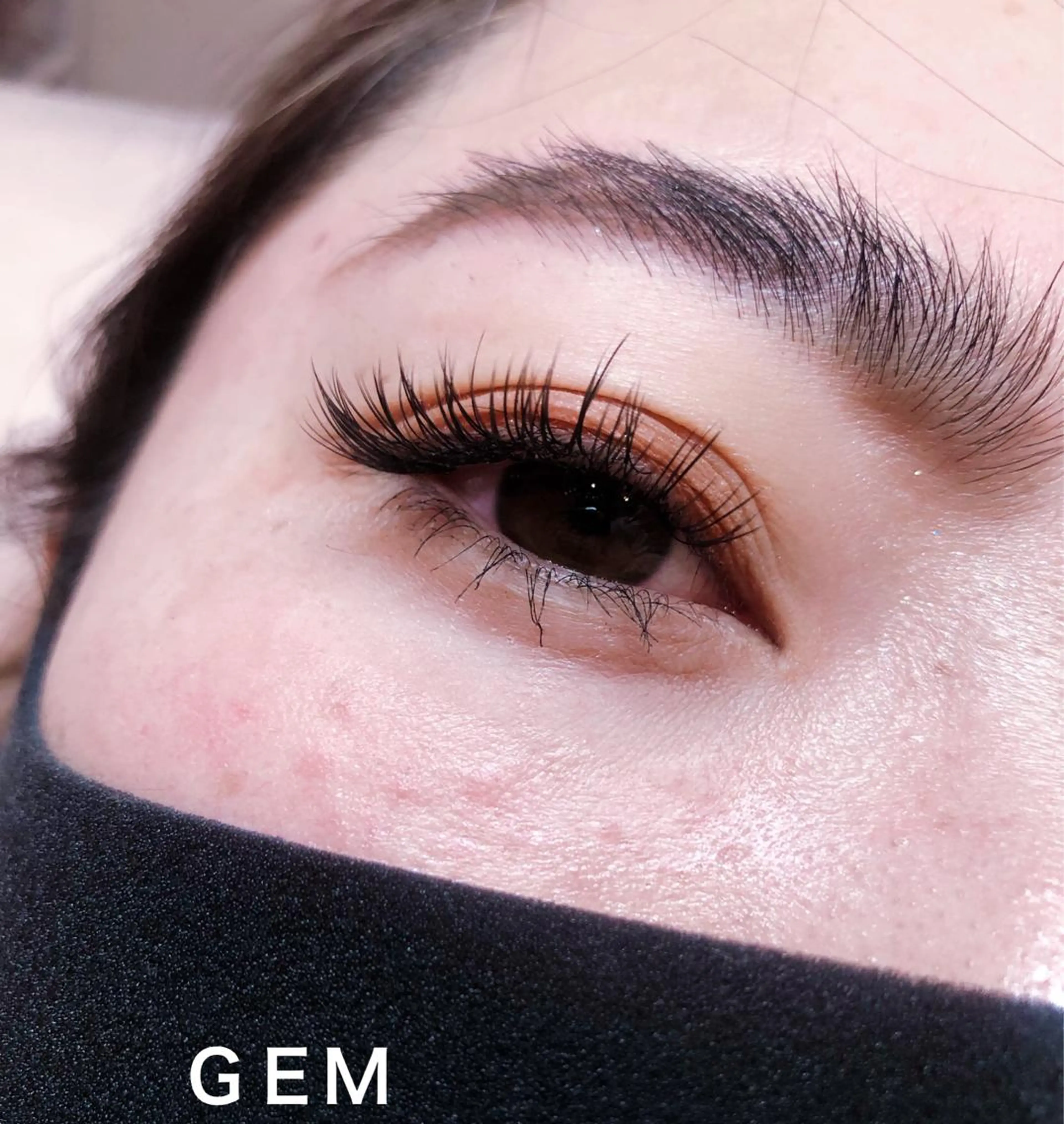 マツエク・マツパ フラットラッシュ GEM  the beautyのマツエク・マツパデザイン