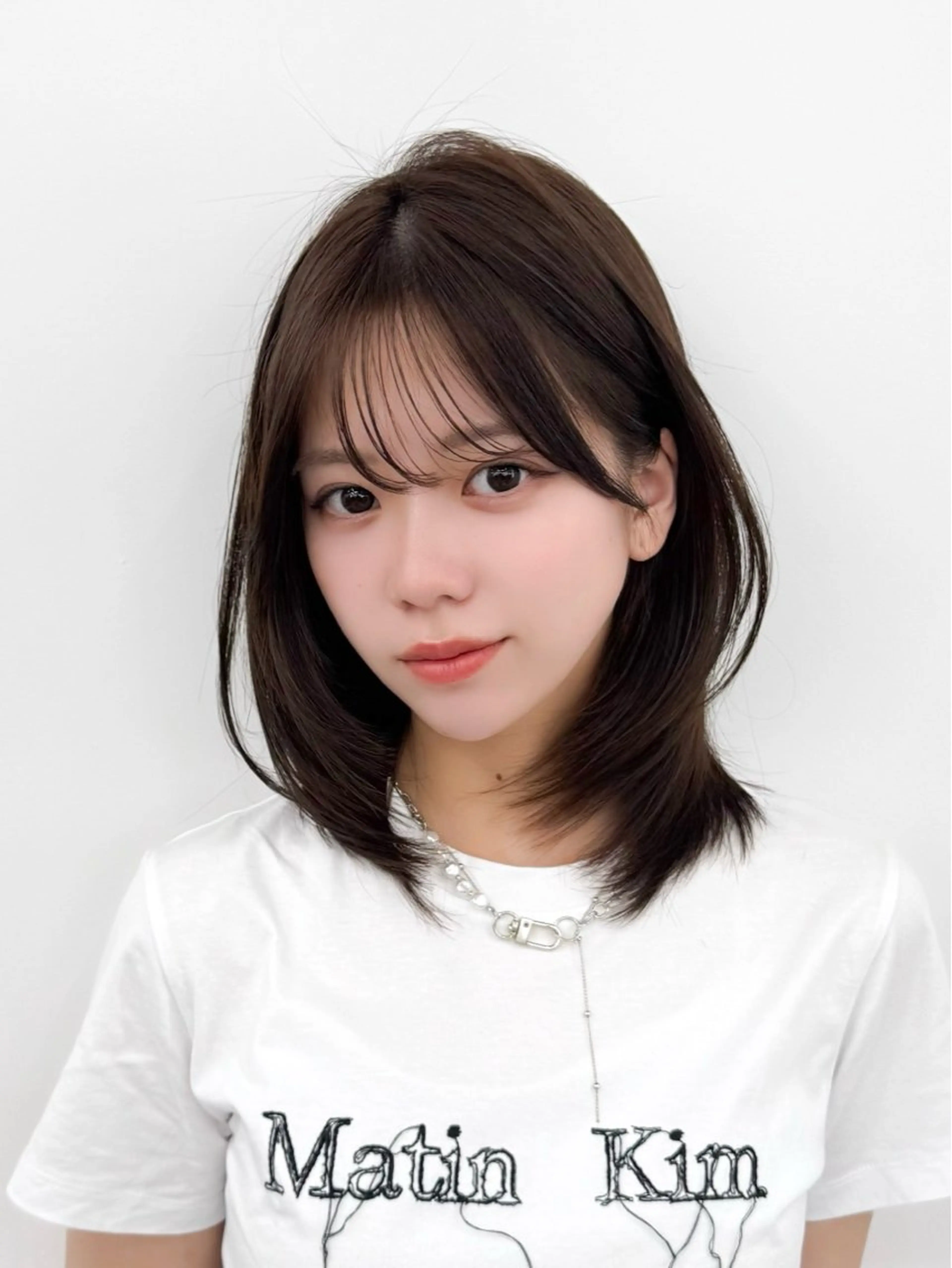 ミディアム カラー ヘアアレンジ 伸ばしかけ カット ヘアカラー トリートメント 最小顔周り&レイヤー 特化/池袋/kokiのヘアスタイル