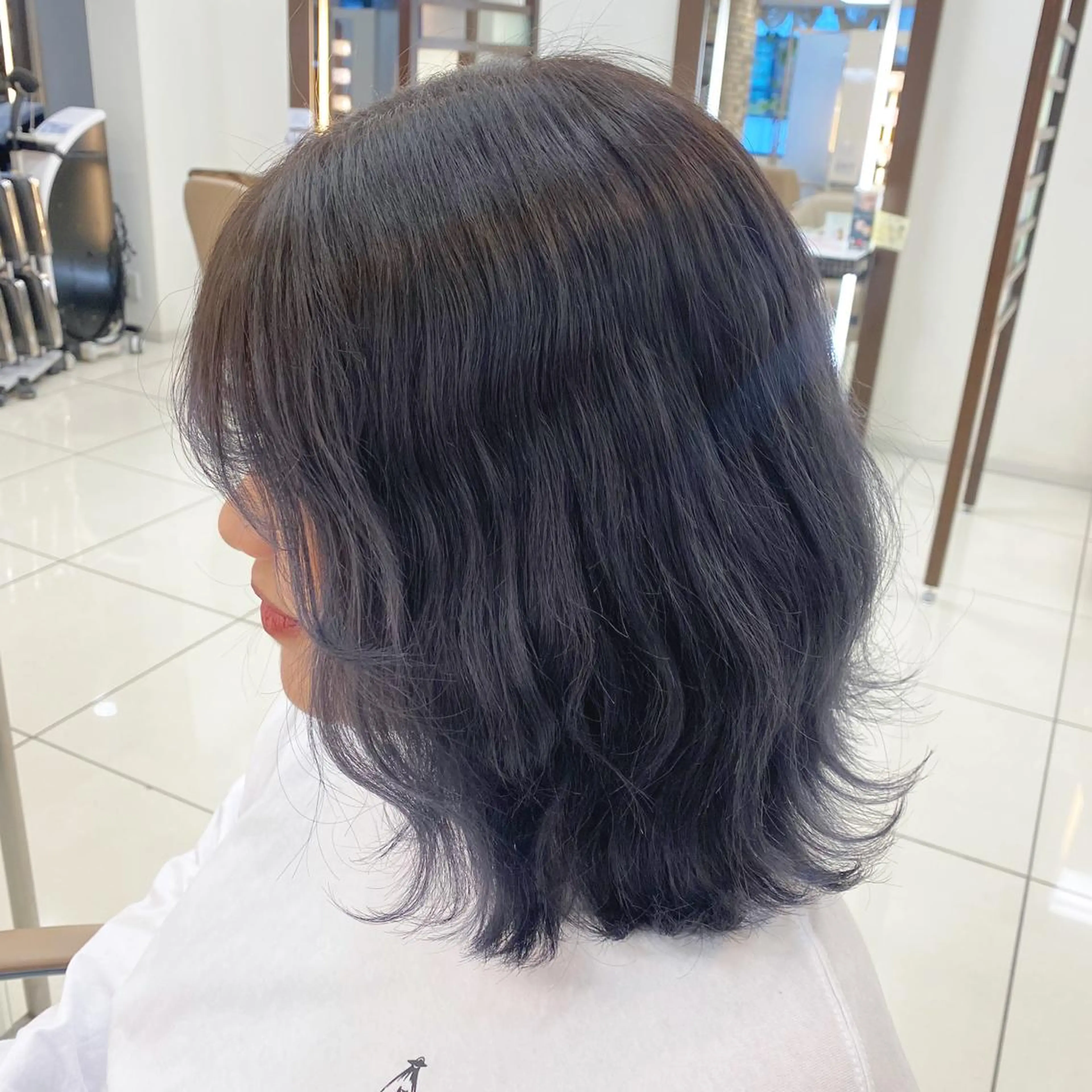 ミディアム シールエクステ✨️韓 国羽エクステ🪽和希のヘアスタイル