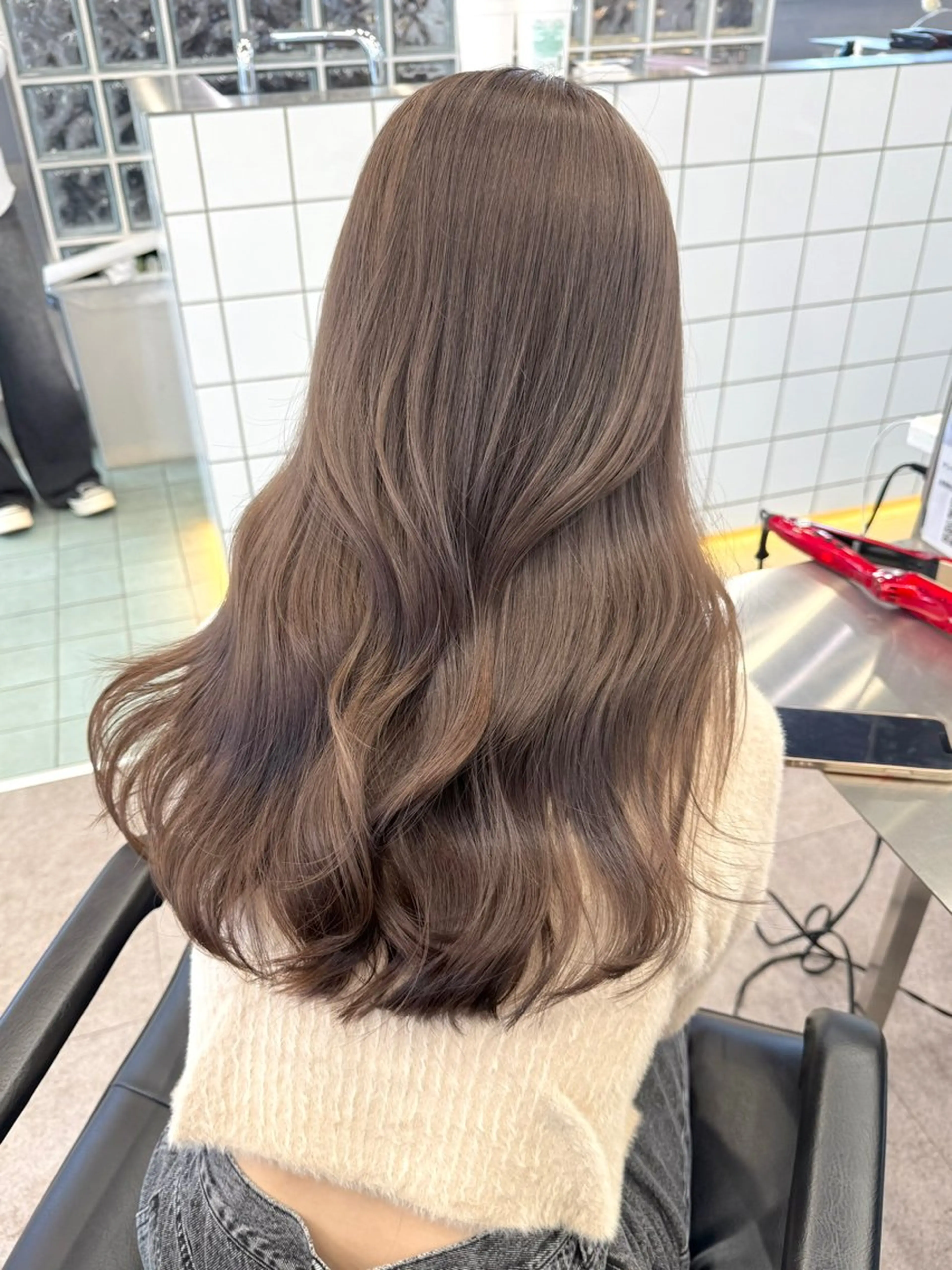 リタッチオンカラー🫧+Aujua艶々トリートメント🐝✨の写真