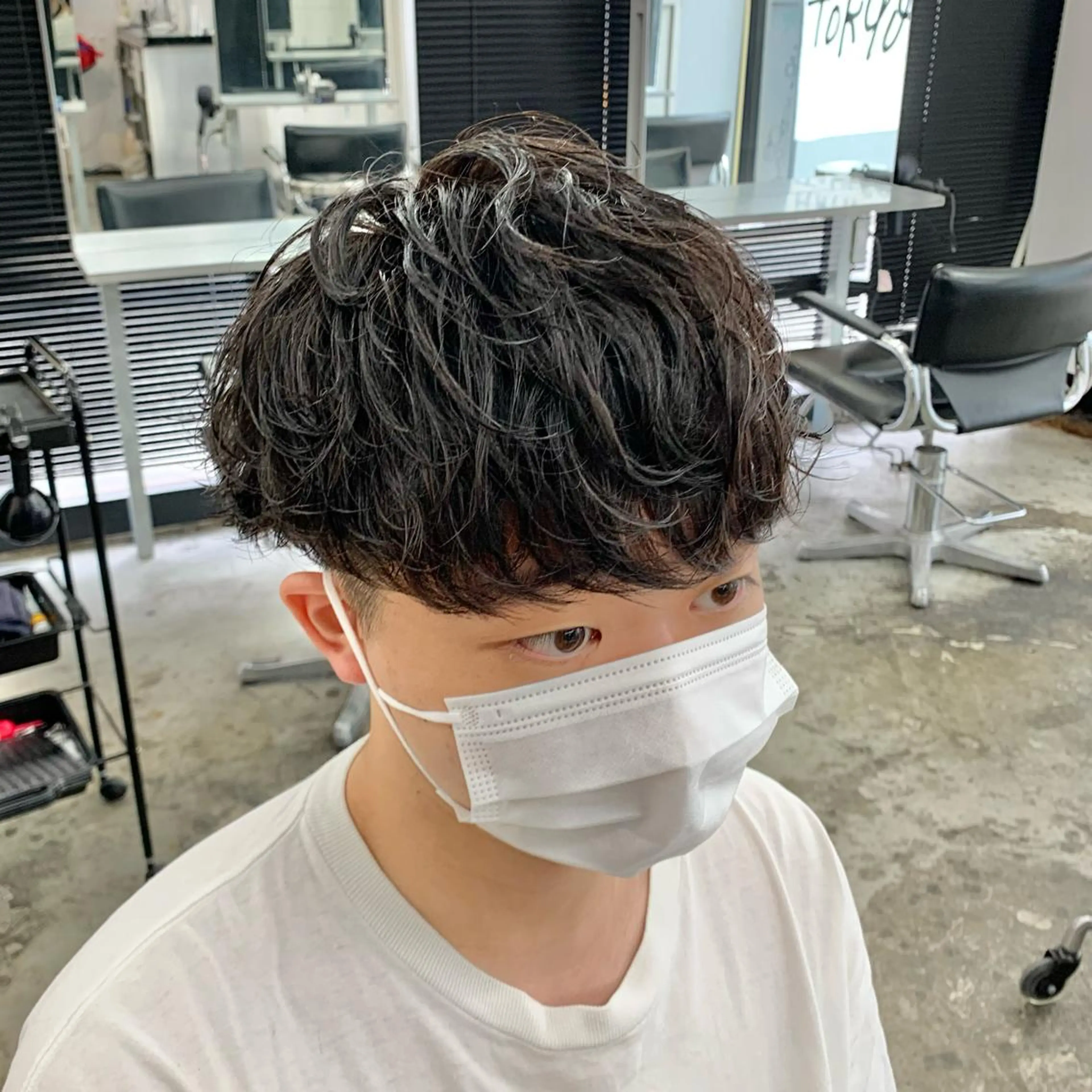 ショート パーマ メンズ マッシュ カット パーマ メンズ特化美容師/ 藤戸 椋のヘアスタイル