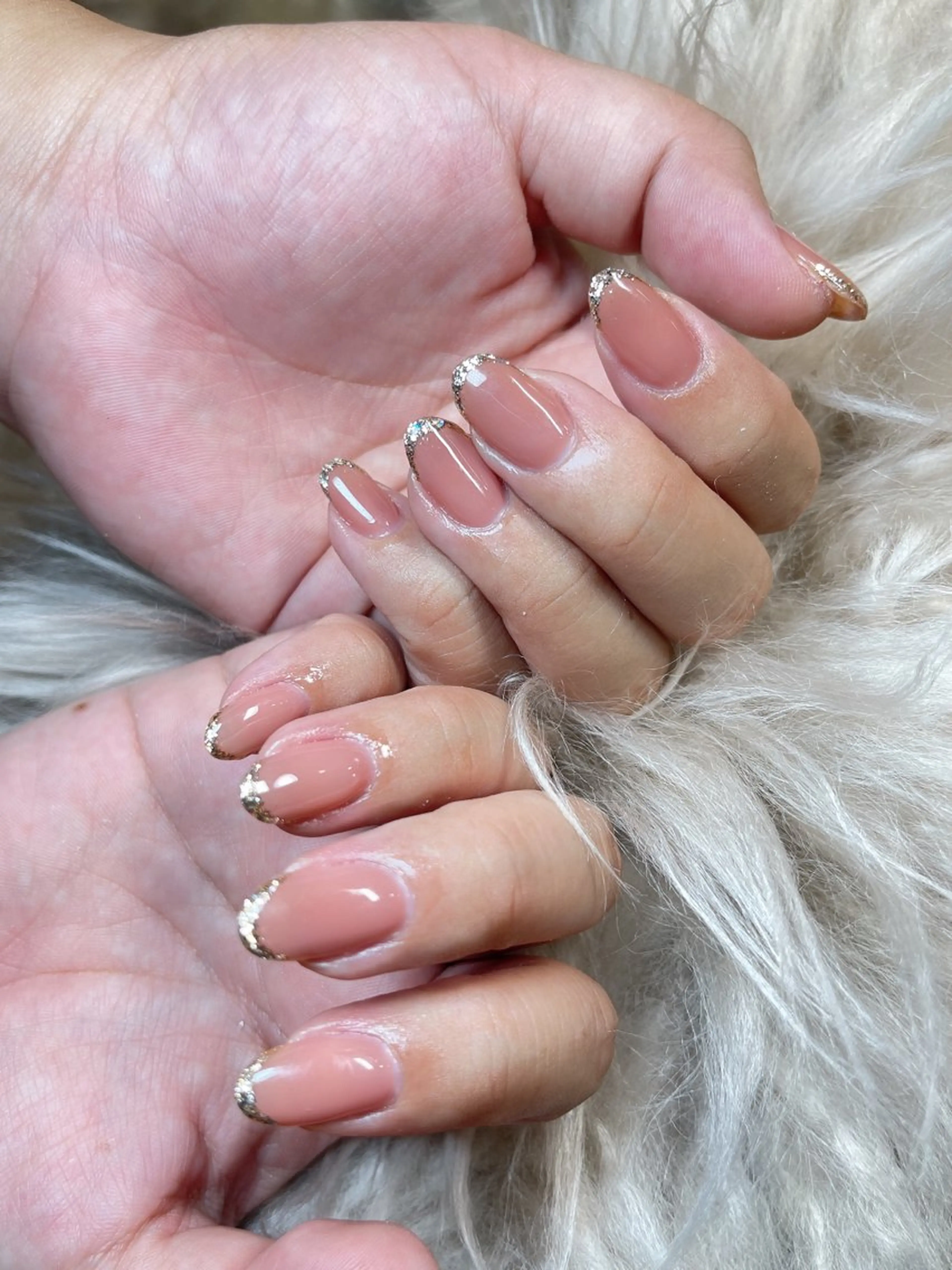 ネイル フレンチネイル glance nailのネイルデザイン