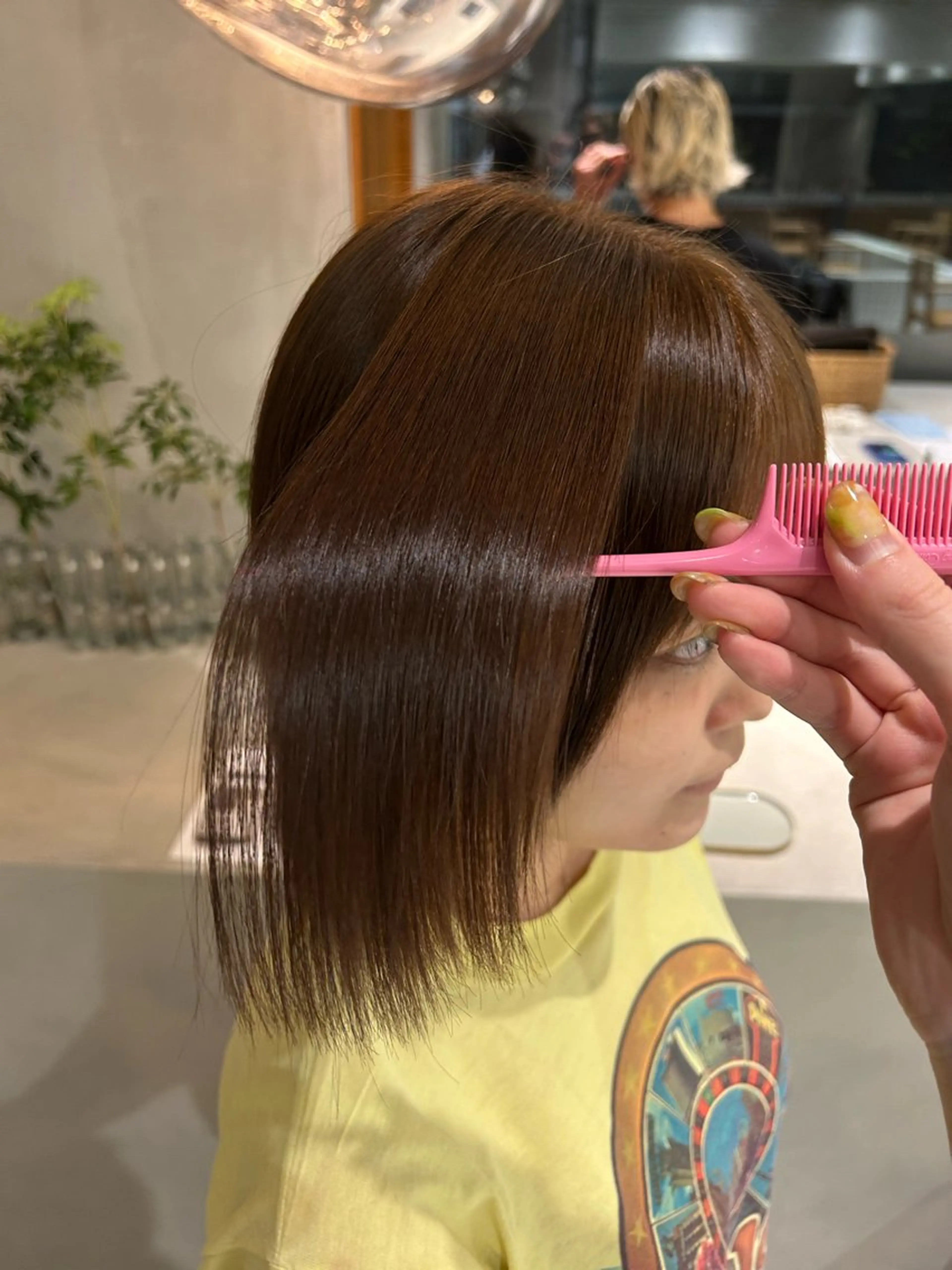 ショート 縮毛矯正 馬場 菜乃夏のヘアスタイル