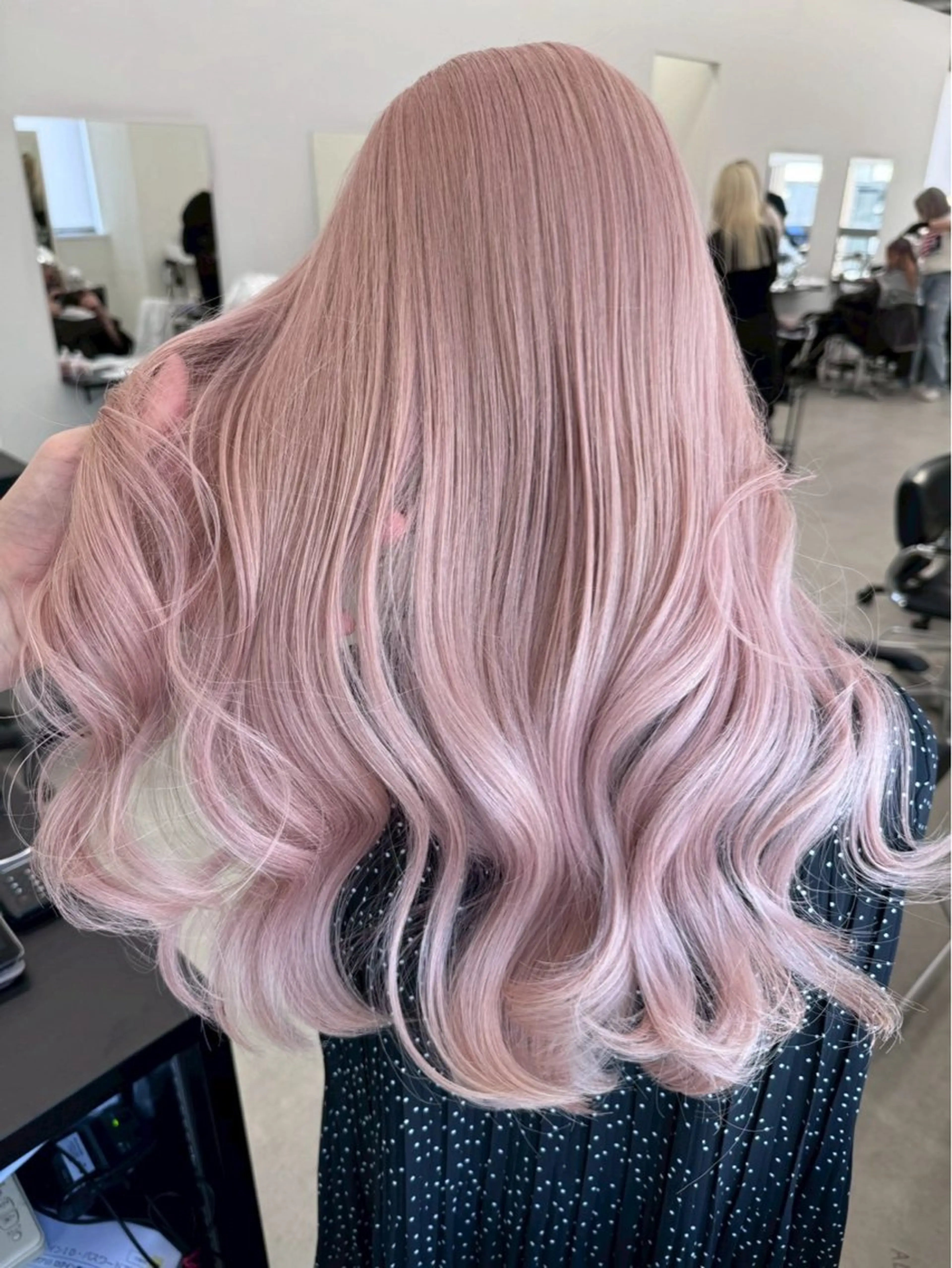 カラー ヘアカラー 和木坂 日美のヘアスタイル