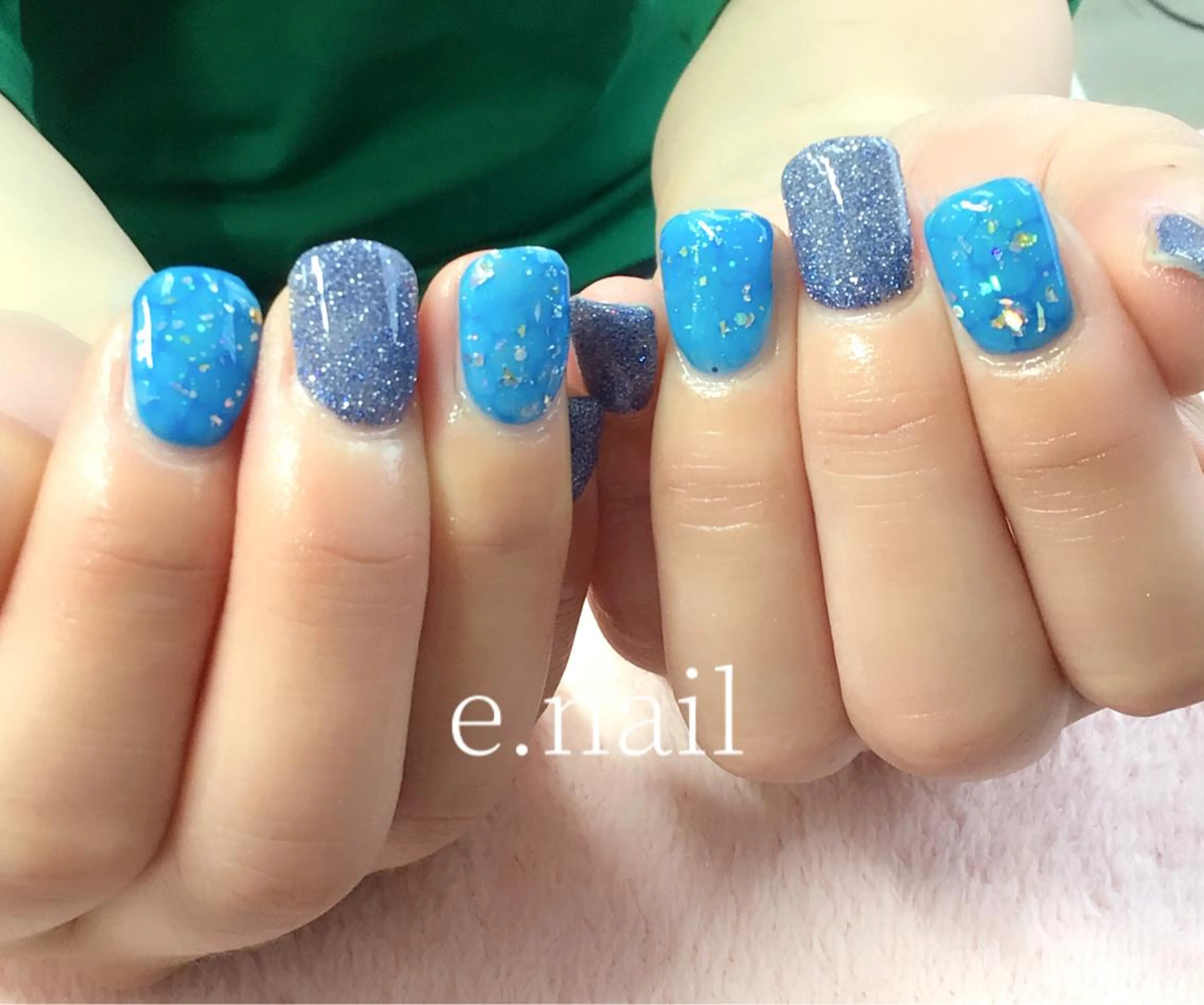 ネイル e.nail所属・和賀井 恵理のネイルデザイン