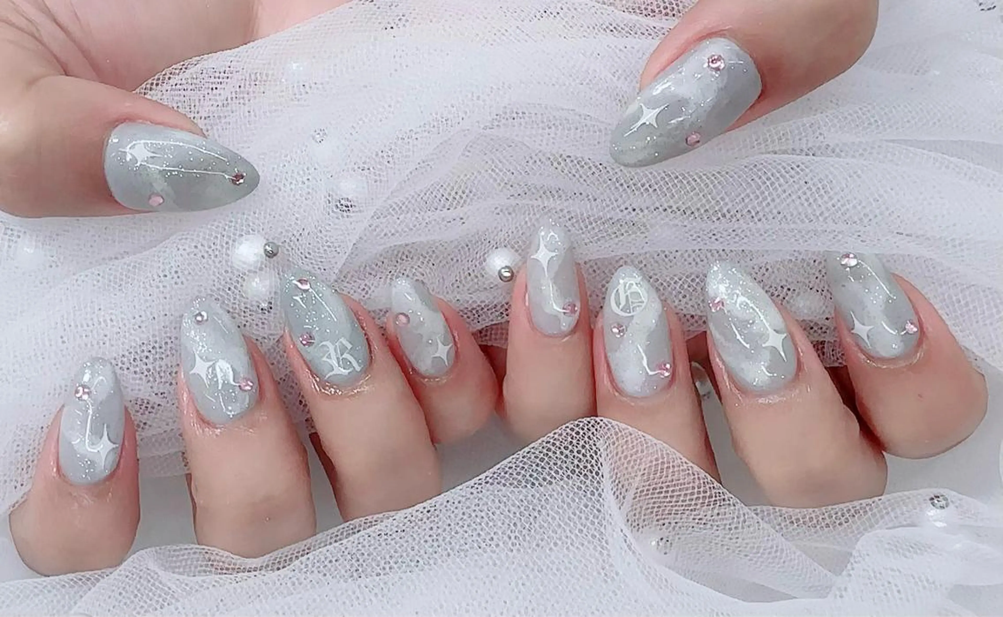 ネイル R nailsalon所属・R salonのネイルデザイン