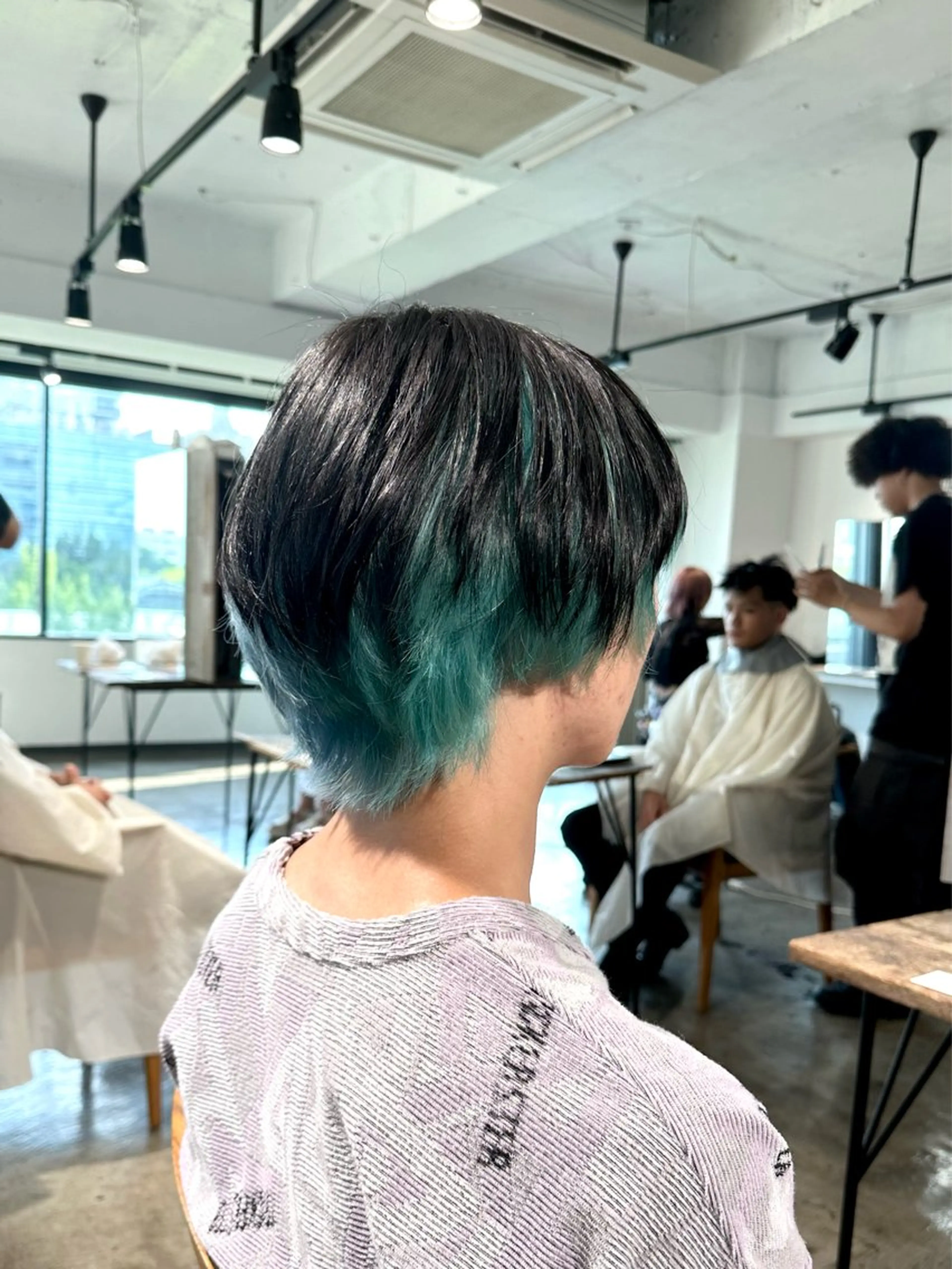 カラー メンズ メンズブリーチ メンズハイトーン メンズパーマ ブリーチ ブルーカラー カット ヘアカラー トリートメント 骨格補正施術/メンズ 専門美容師/YUYAのヘアスタイル