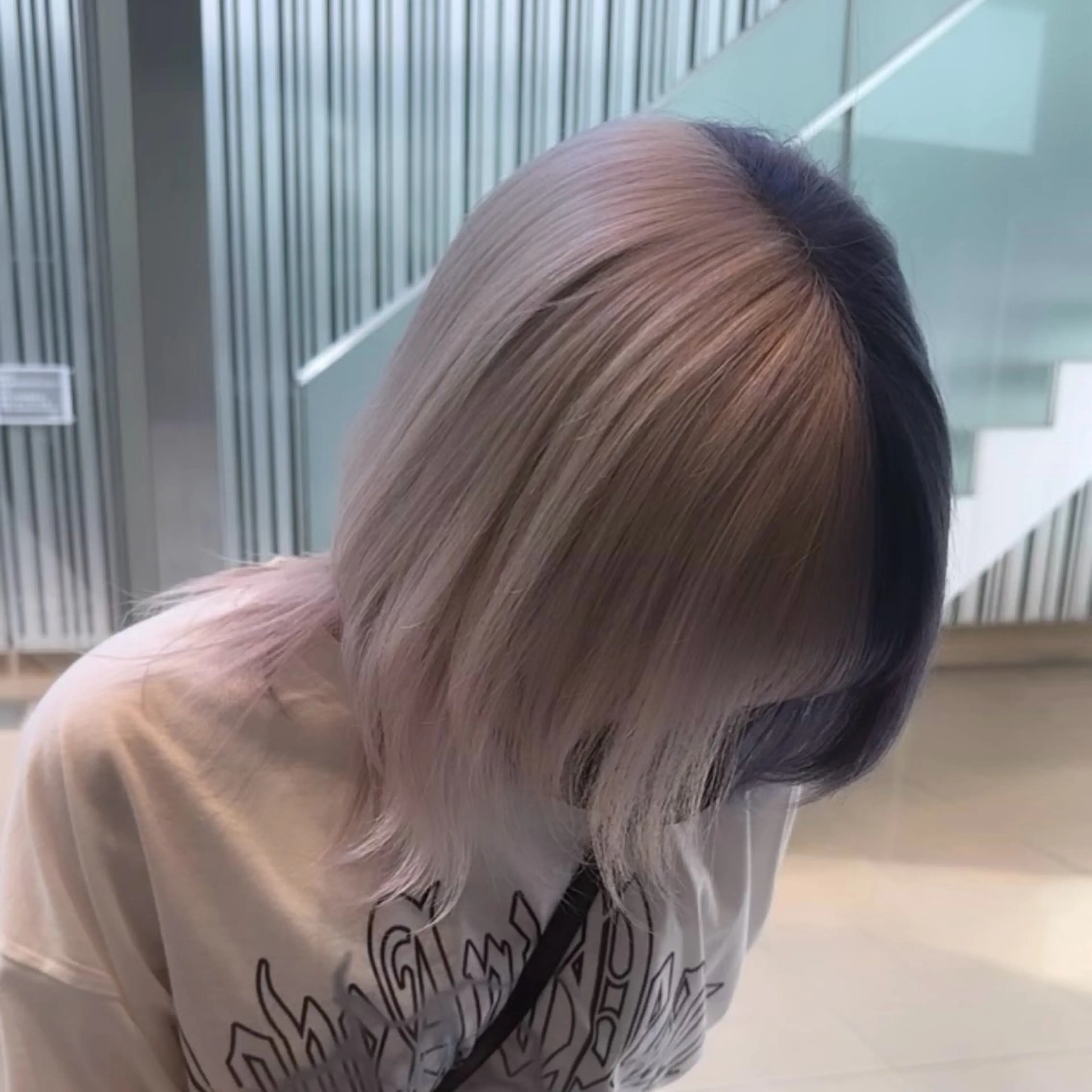 ミディアム カラー salowin iori原宿B1店所属・ハイトーン/髪質改善 原宿𝑺𝑬𝑵𝑨のヘアスタイル