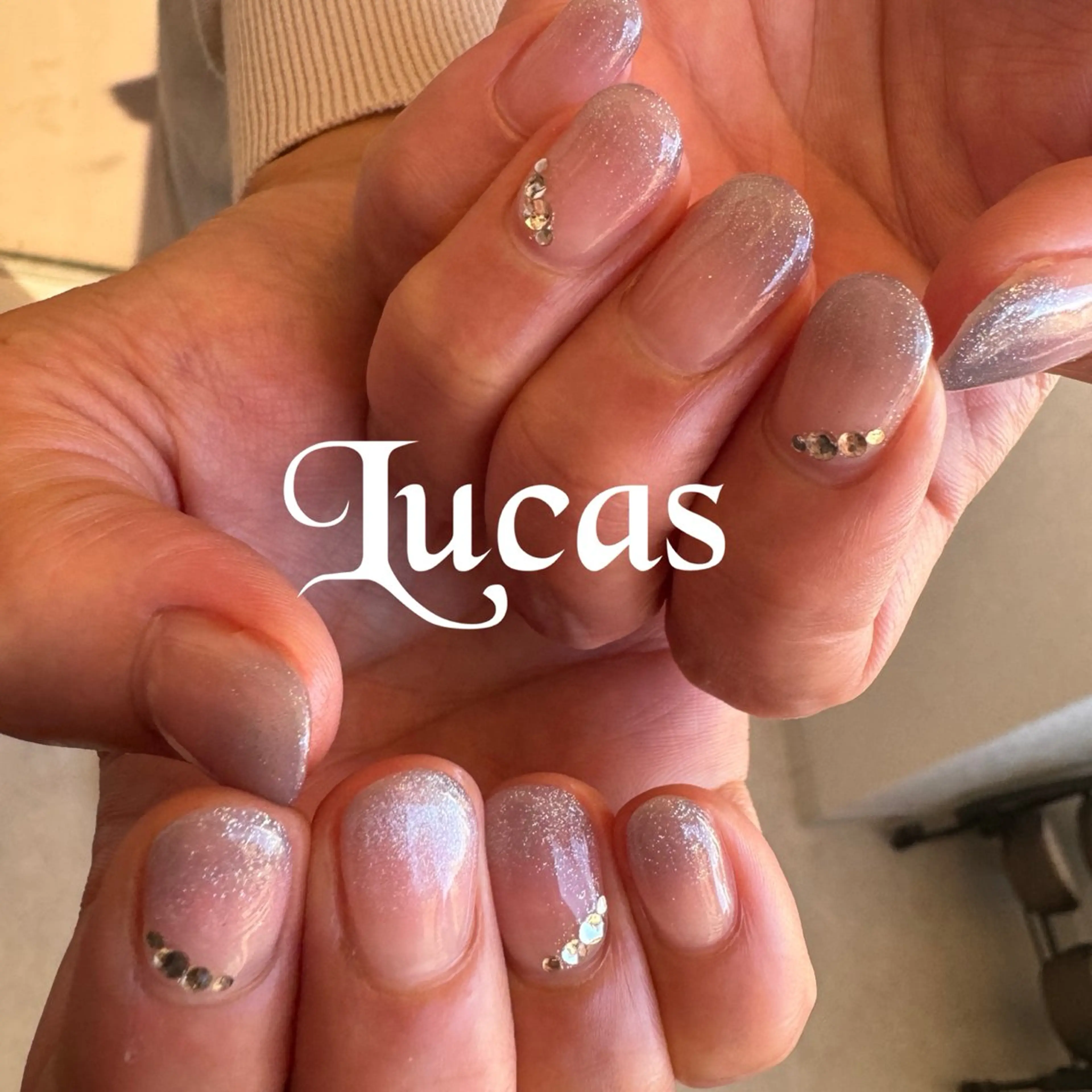 ネイル ブルー マグネットネイル ピンク ハンドネイル ハンドケア Beauty Salon Lucas所属・k aikaのネイルデザイン