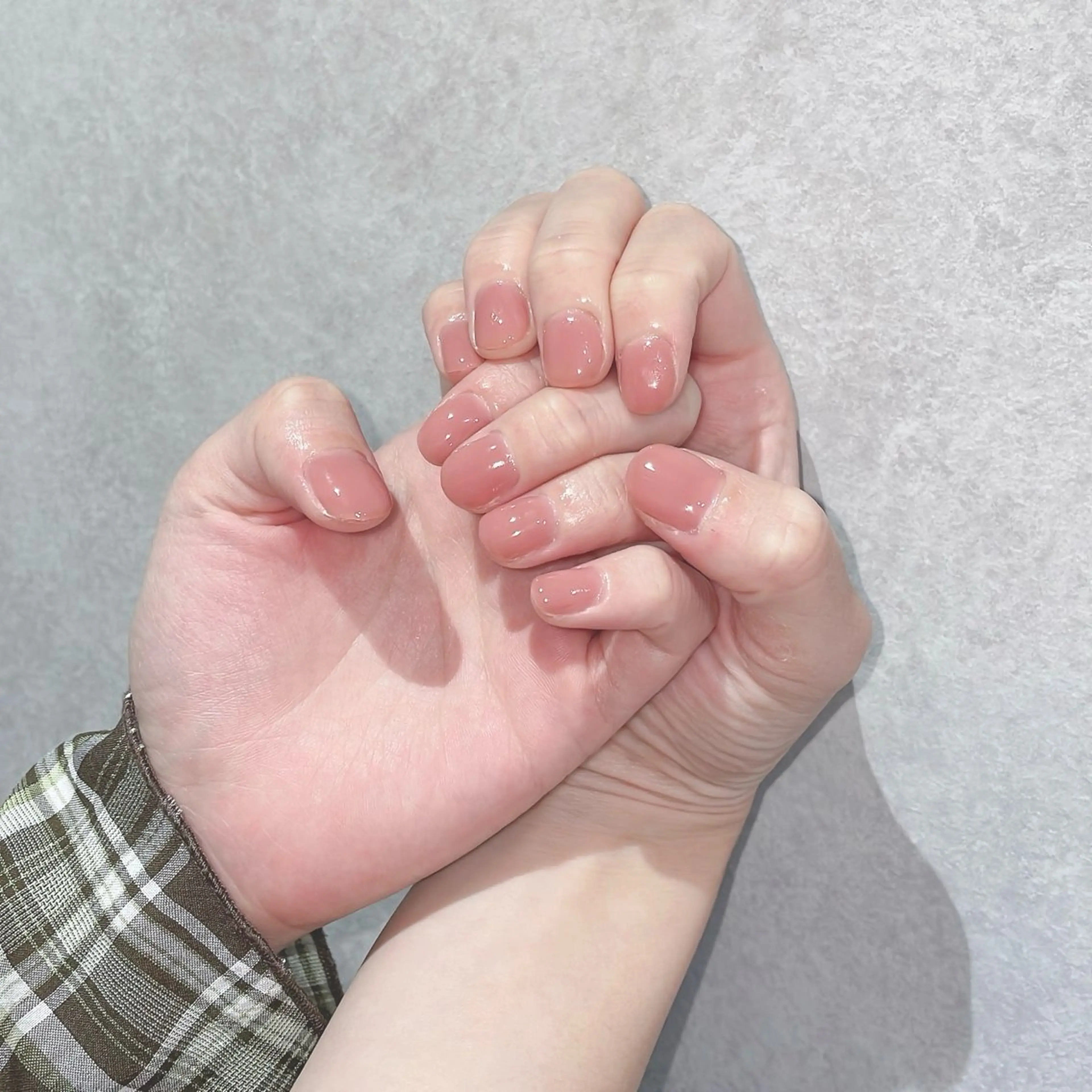 ネイル ハンドネイル 𝐌𝐈𝐘𝐔 ￤para gelのネイルデザイン