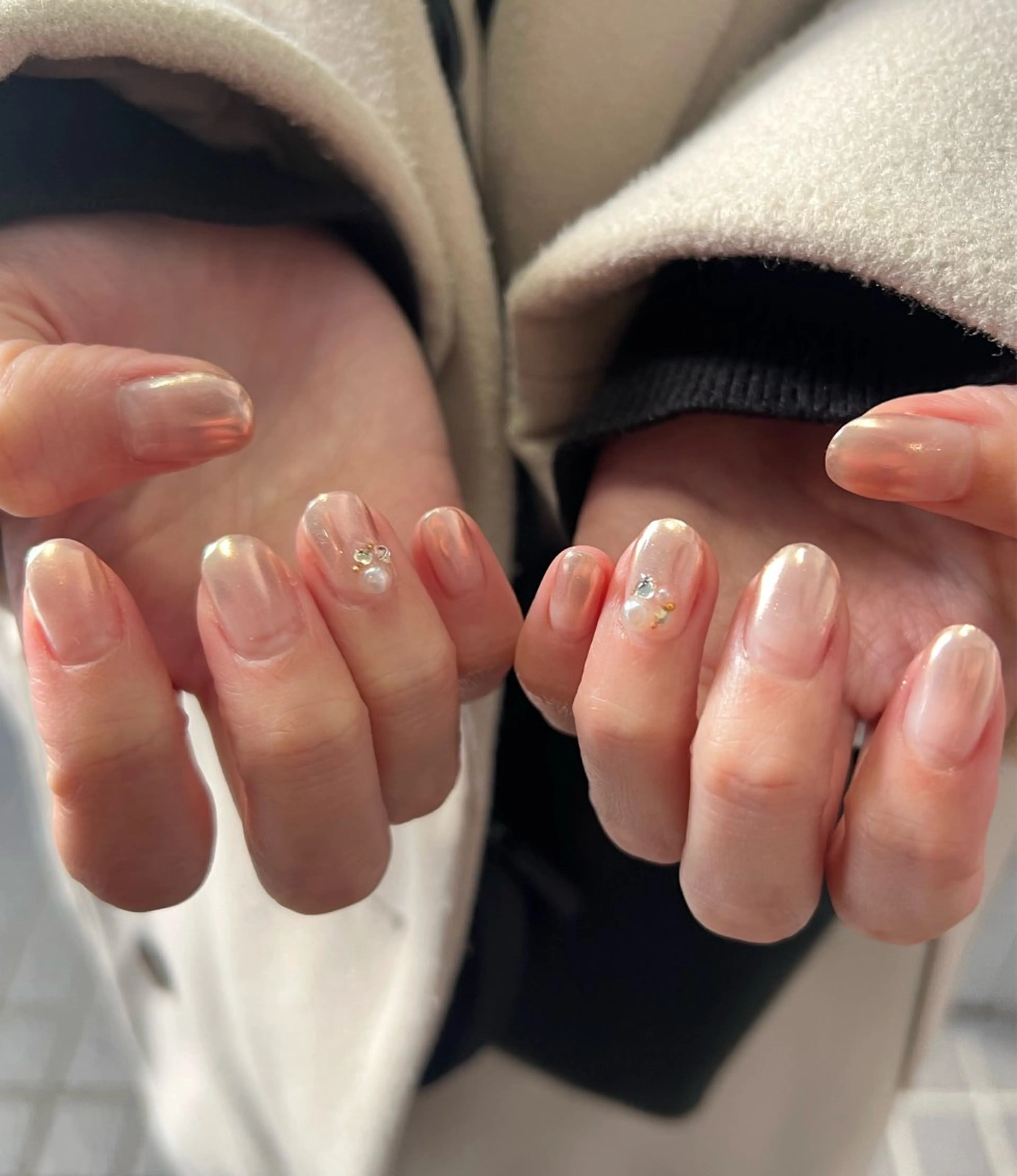 ネイル アートネイル グラデーション ミラーネイル ハンドネイル LAKATOCCA ..hidemiのヘアスタイル