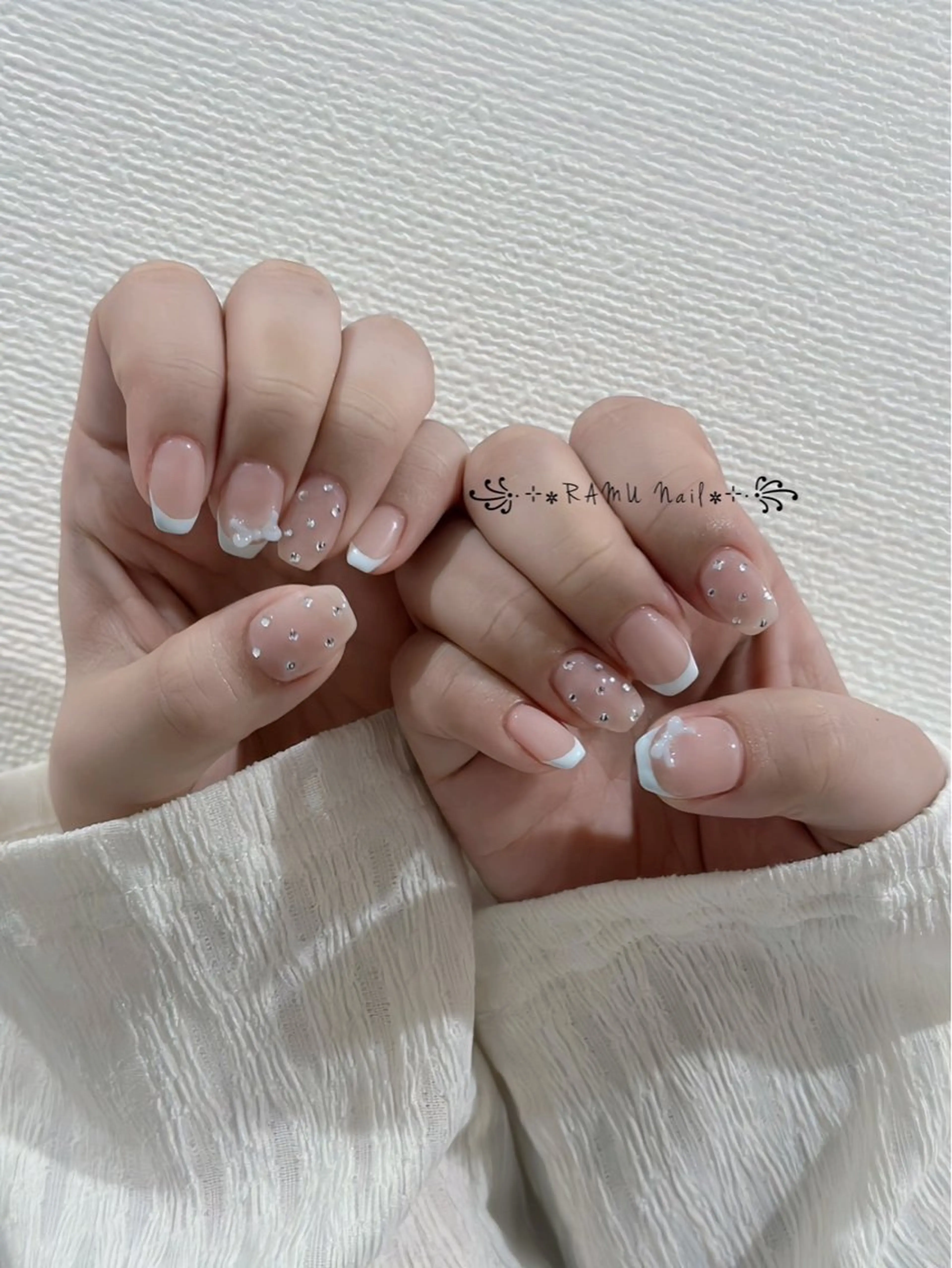 ネイル チークネイル フレンチネイル グラデーション キラキラネイル 韓国ネイル ハンドネイル RAMU_Nail 池袋店のネイルデザイン