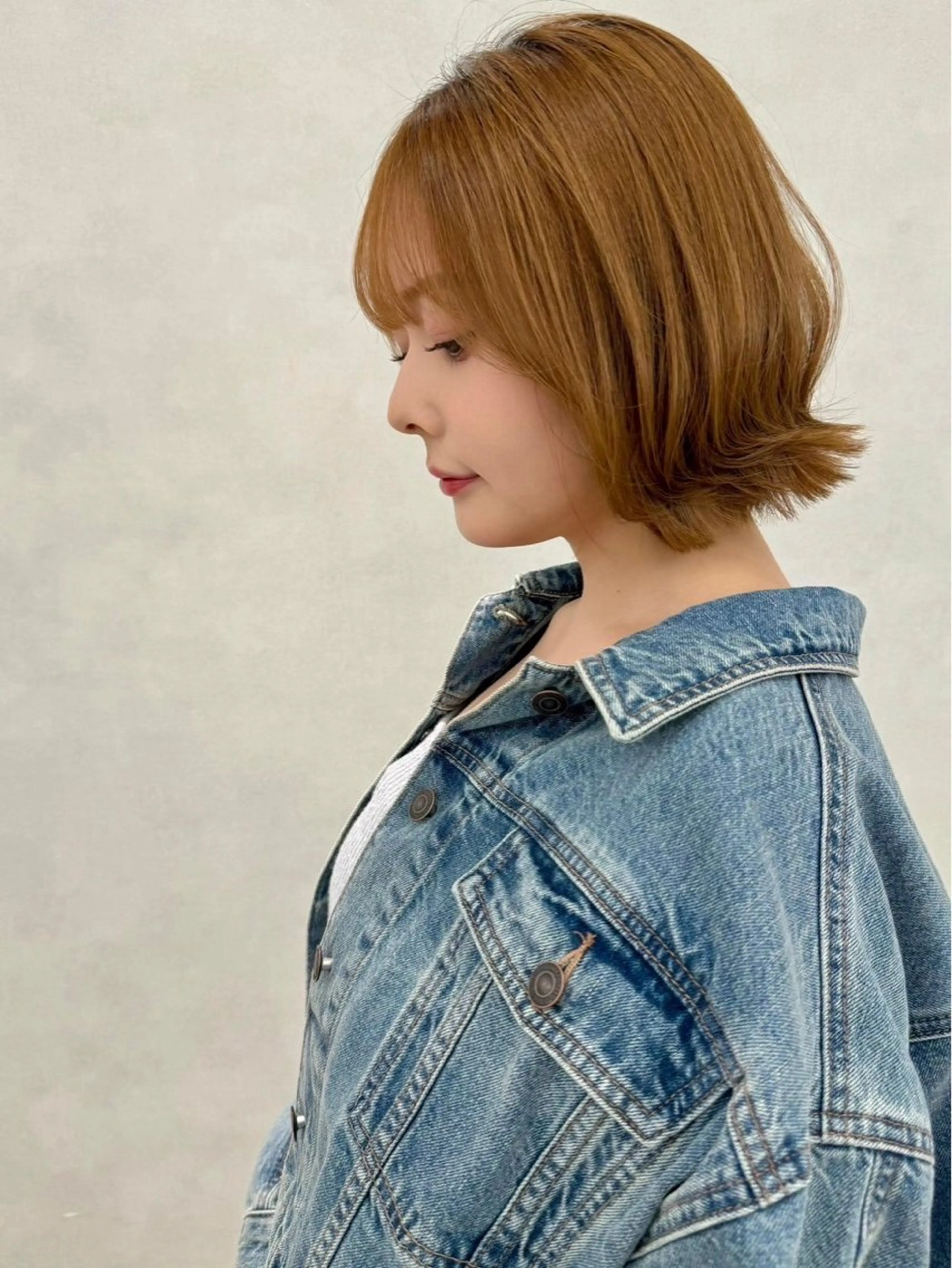 ミディアム 韓国風🇰🇷艶髪縮 毛矯正レオのヘアスタイル