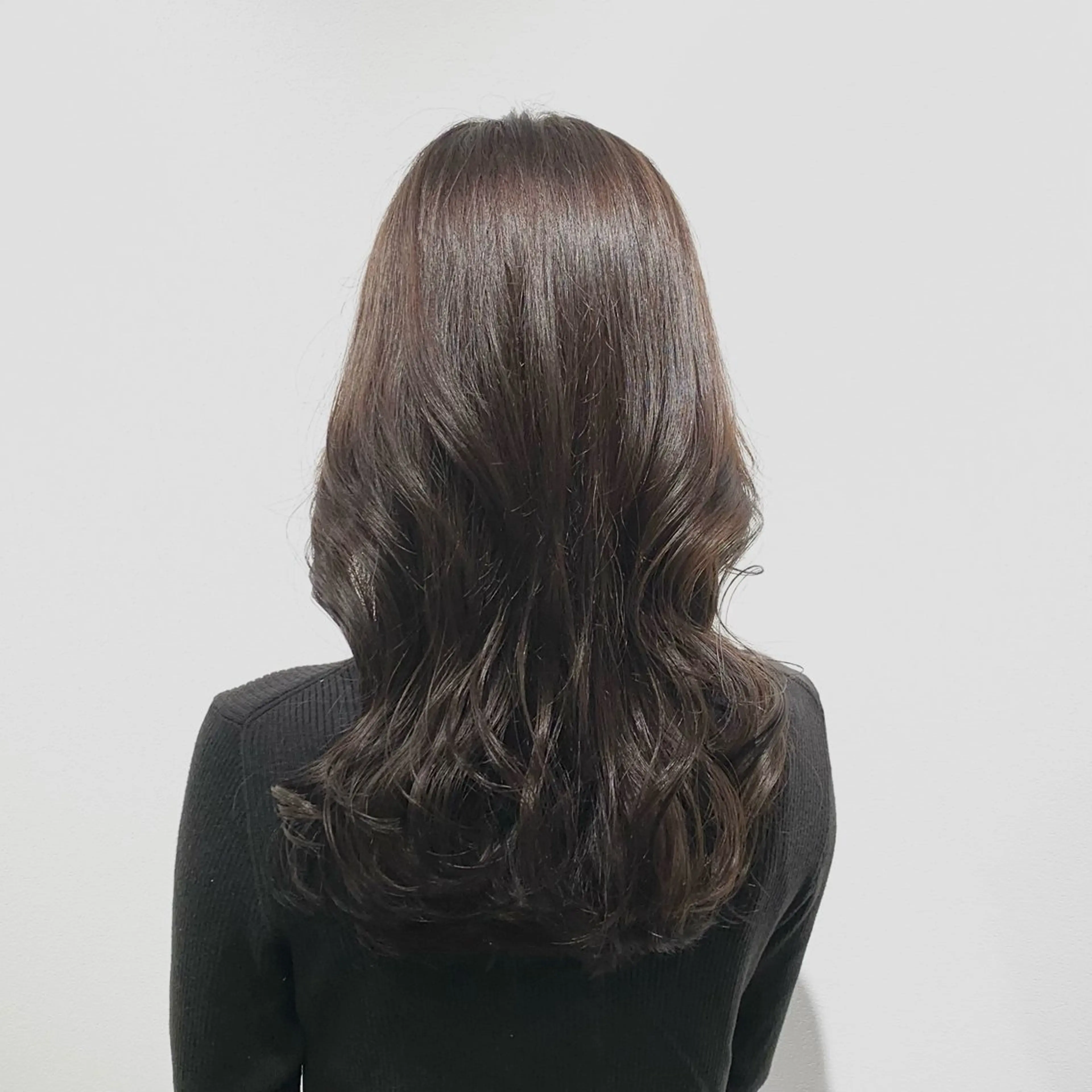 セミロング カラー ヘアアレンジ キヨミ 韓国レイヤーカットのヘアスタイル