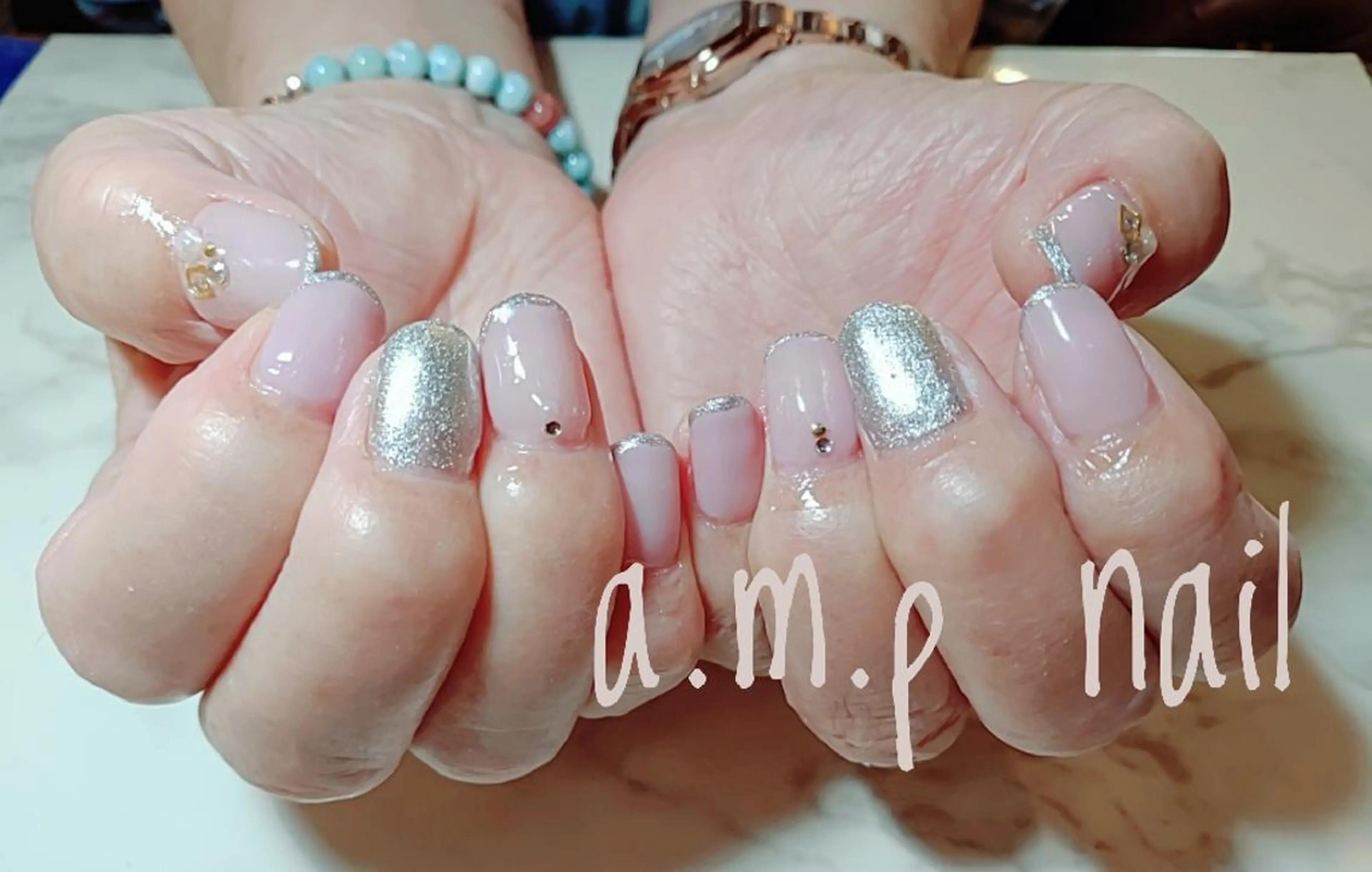 ネイル a.m.p nail所属・高山 奈津美のネイルデザイン