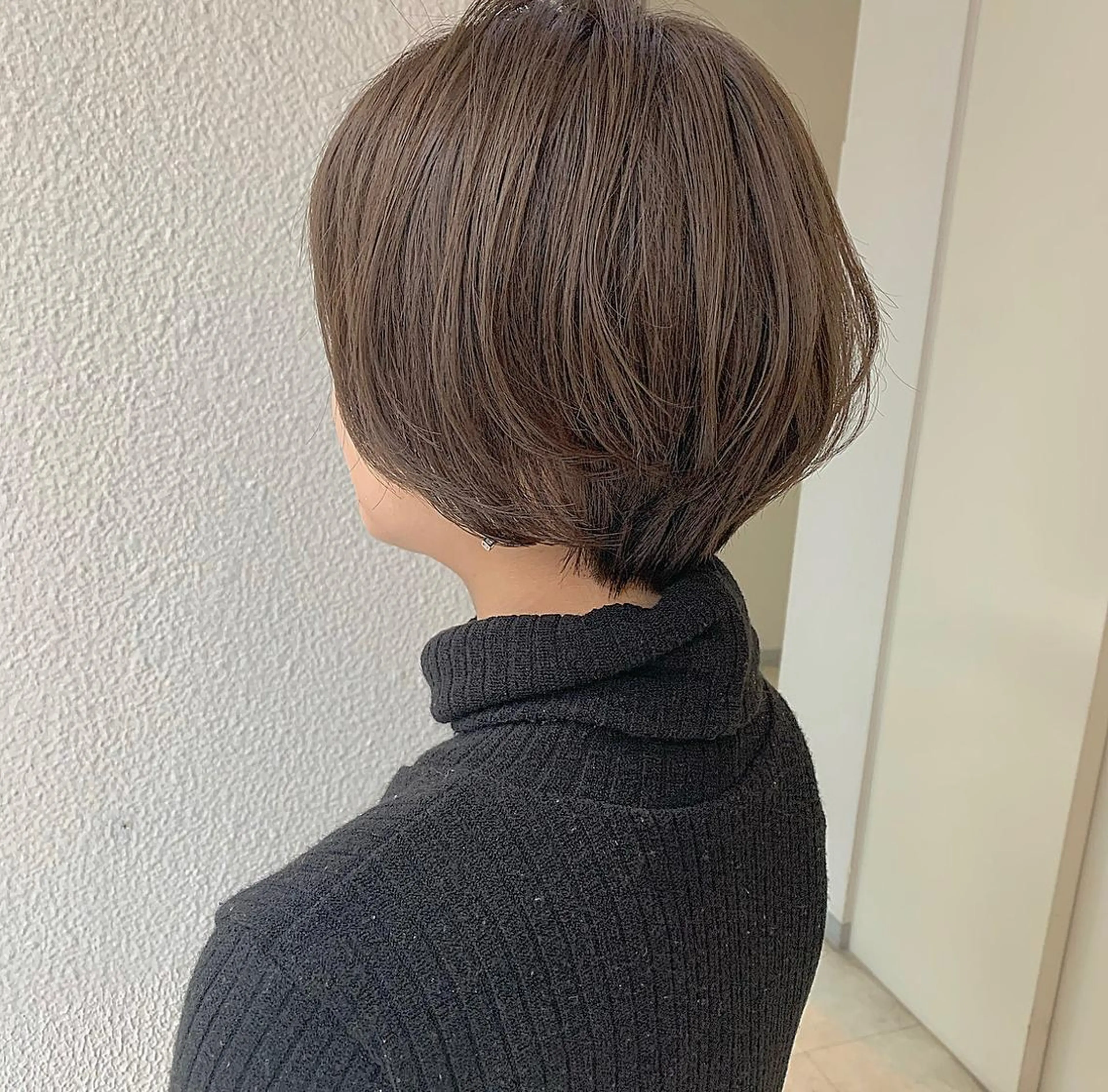 ショート 小泉 葵のヘアスタイル