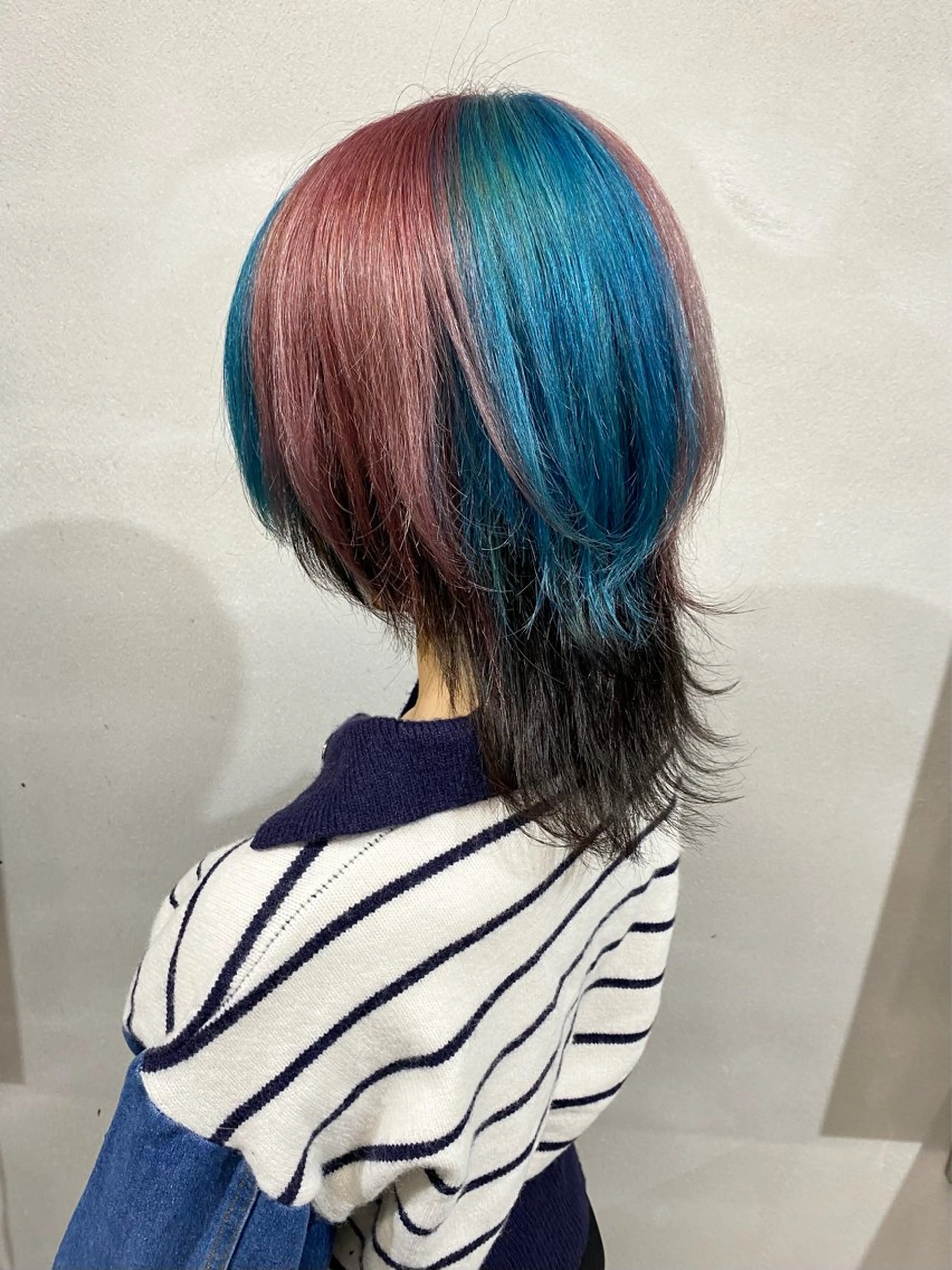 ミディアム カラー ブリーチ デザインカラー インナーカラー ピンクカラー ボブ カット ヘアカラー トリートメント 柏 デザインカラー/ レイヤー🐣シオリのヘアスタイル