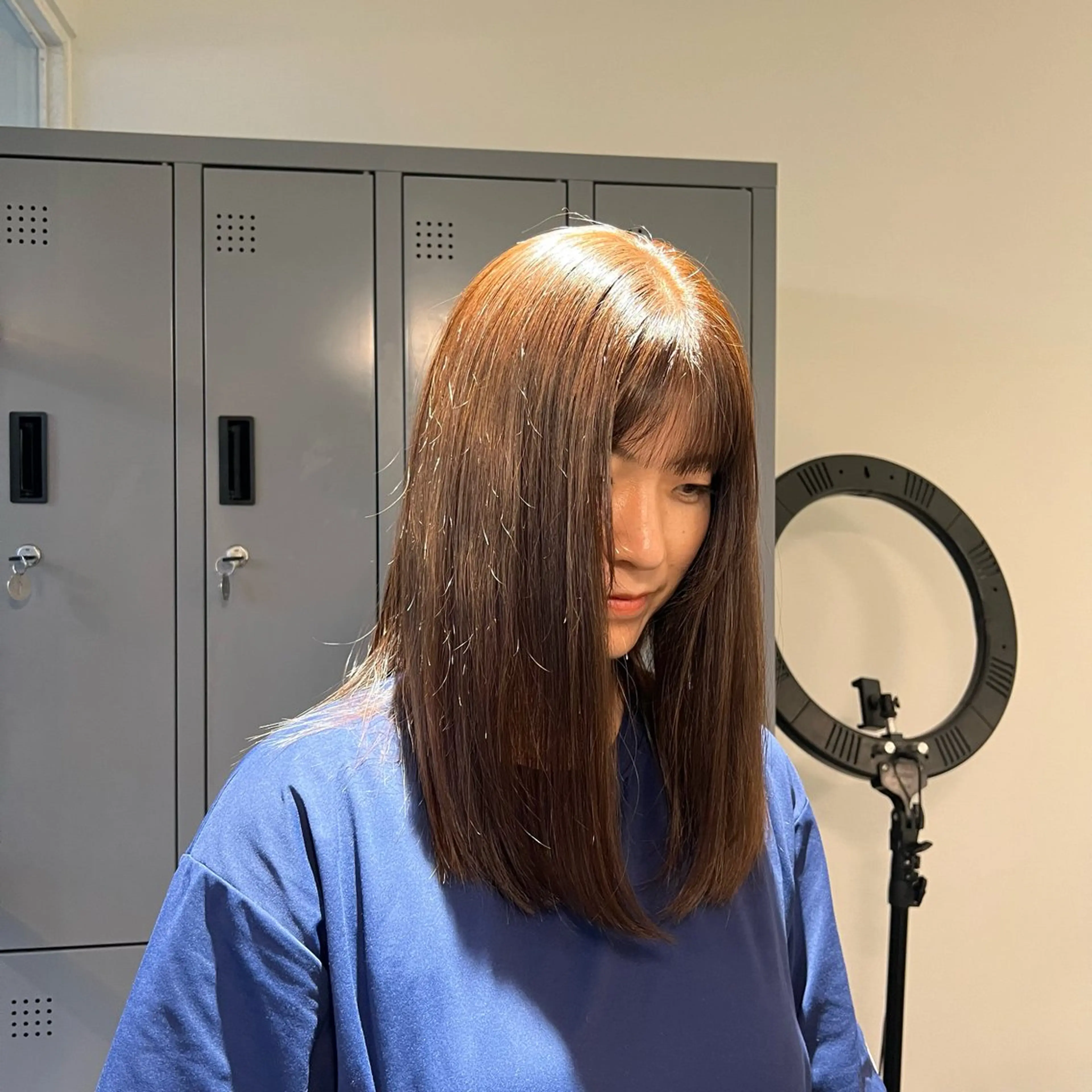 セミロング カット ヘアカラー ワタナベ モカ🦢のヘアスタイル