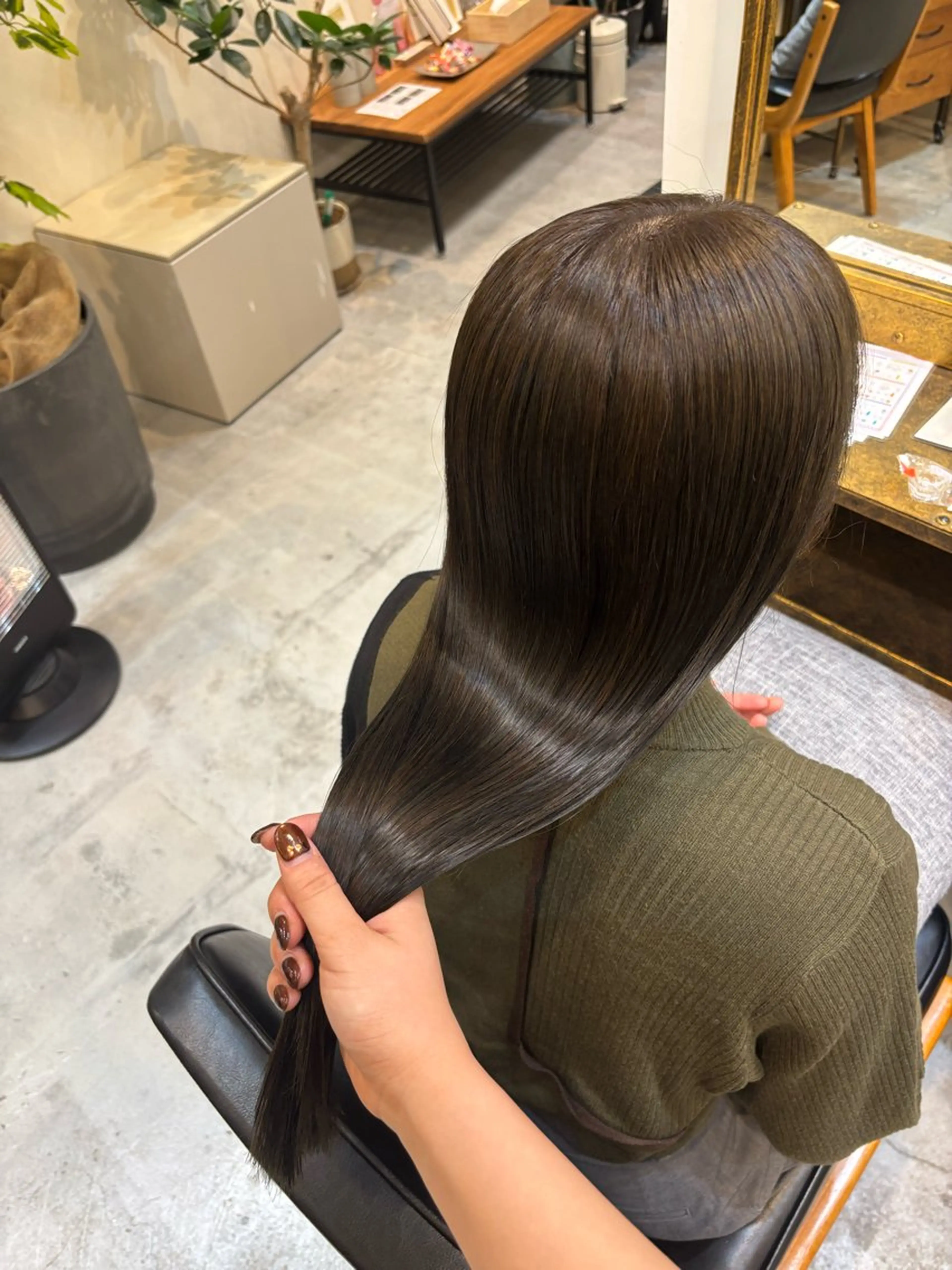ロング カラー トリートメント ヘアカラー トリートメント Belle 新宿店所属・🐰パーマモデル 募集中/ゆな🐰のヘアスタイル
