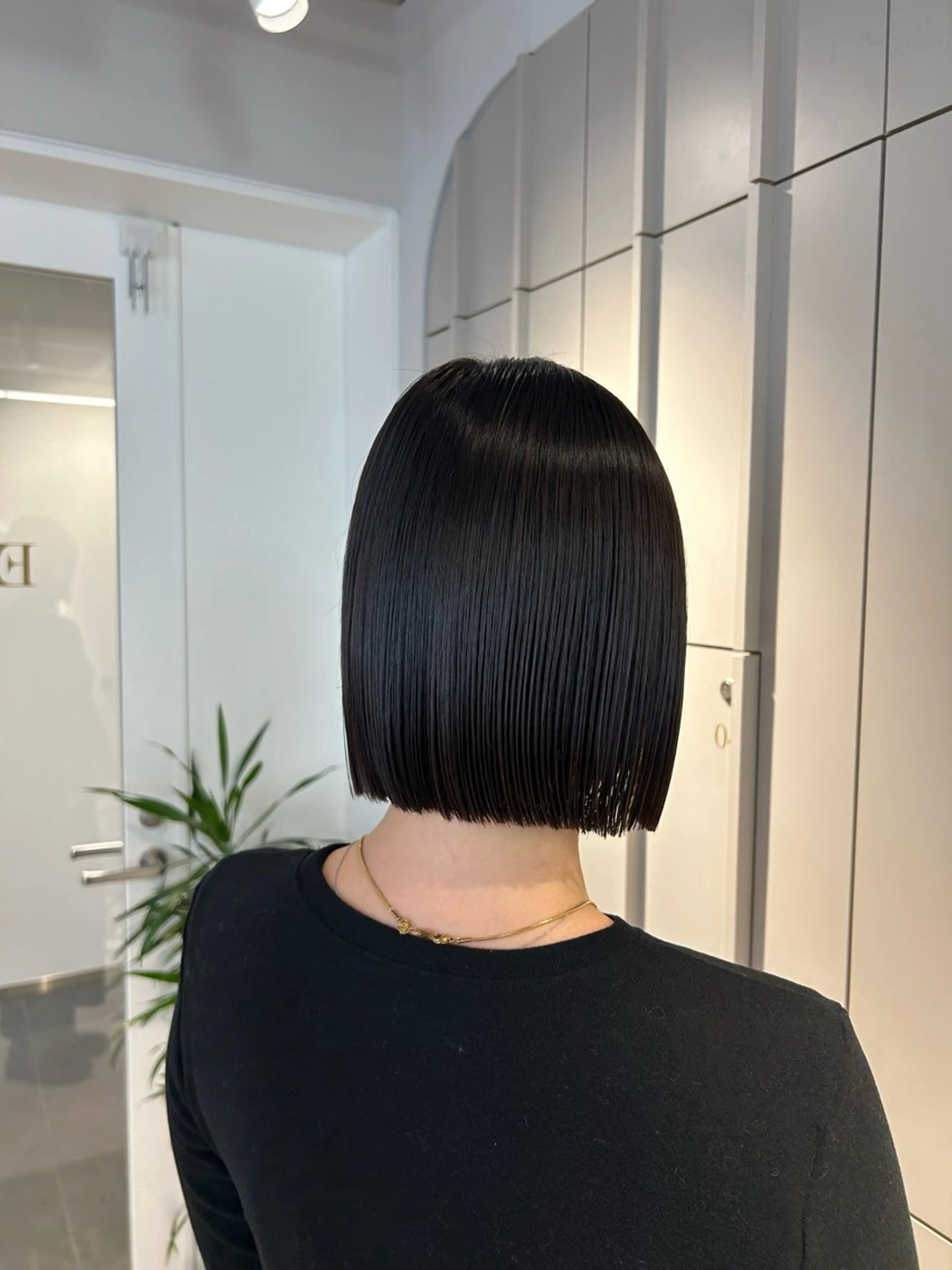 ショート カラー ボブ カット ヘアカラー トリートメント 若狭 愛梨のヘアスタイル
