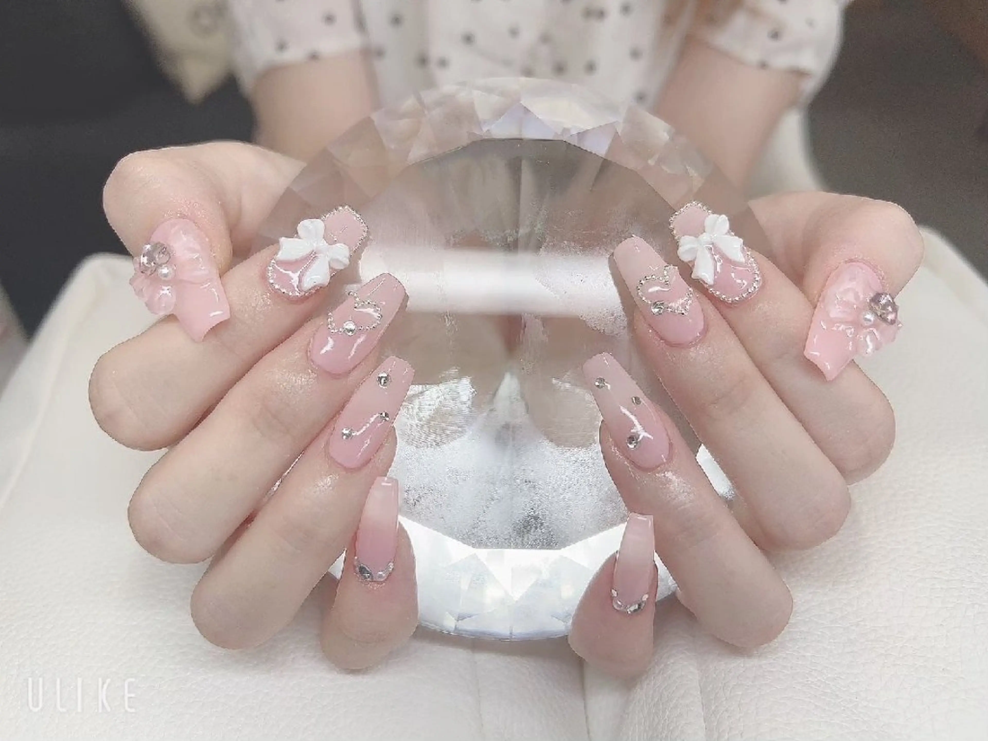 ネイル ガーリー ピンク ハンドネイル nailsalon J&K所属・J&K🤍ひらた 朝5時まで営業❣️のネイルデザイン