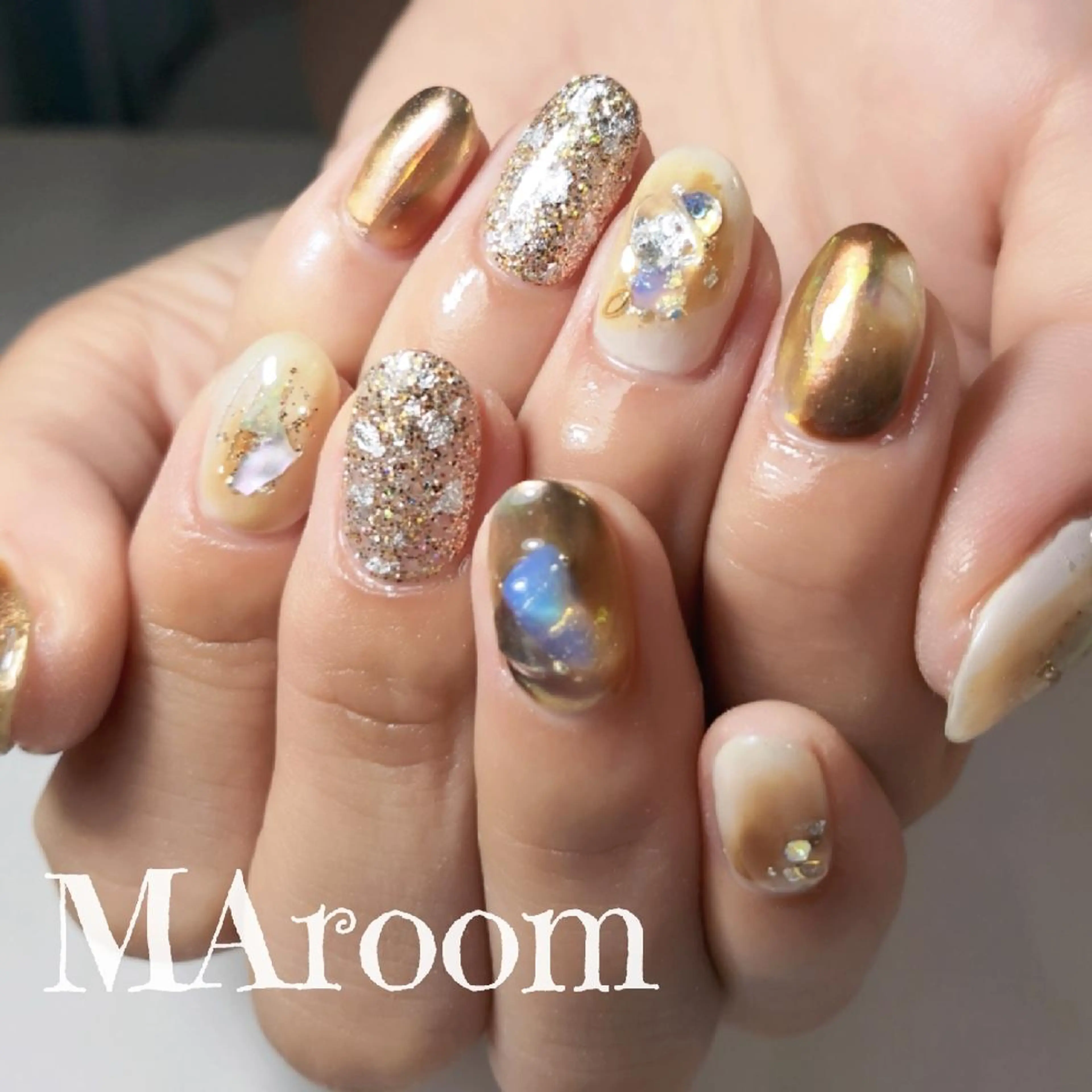 ネイル ＆MERCI所属・&MERCI nail maoのネイルデザイン