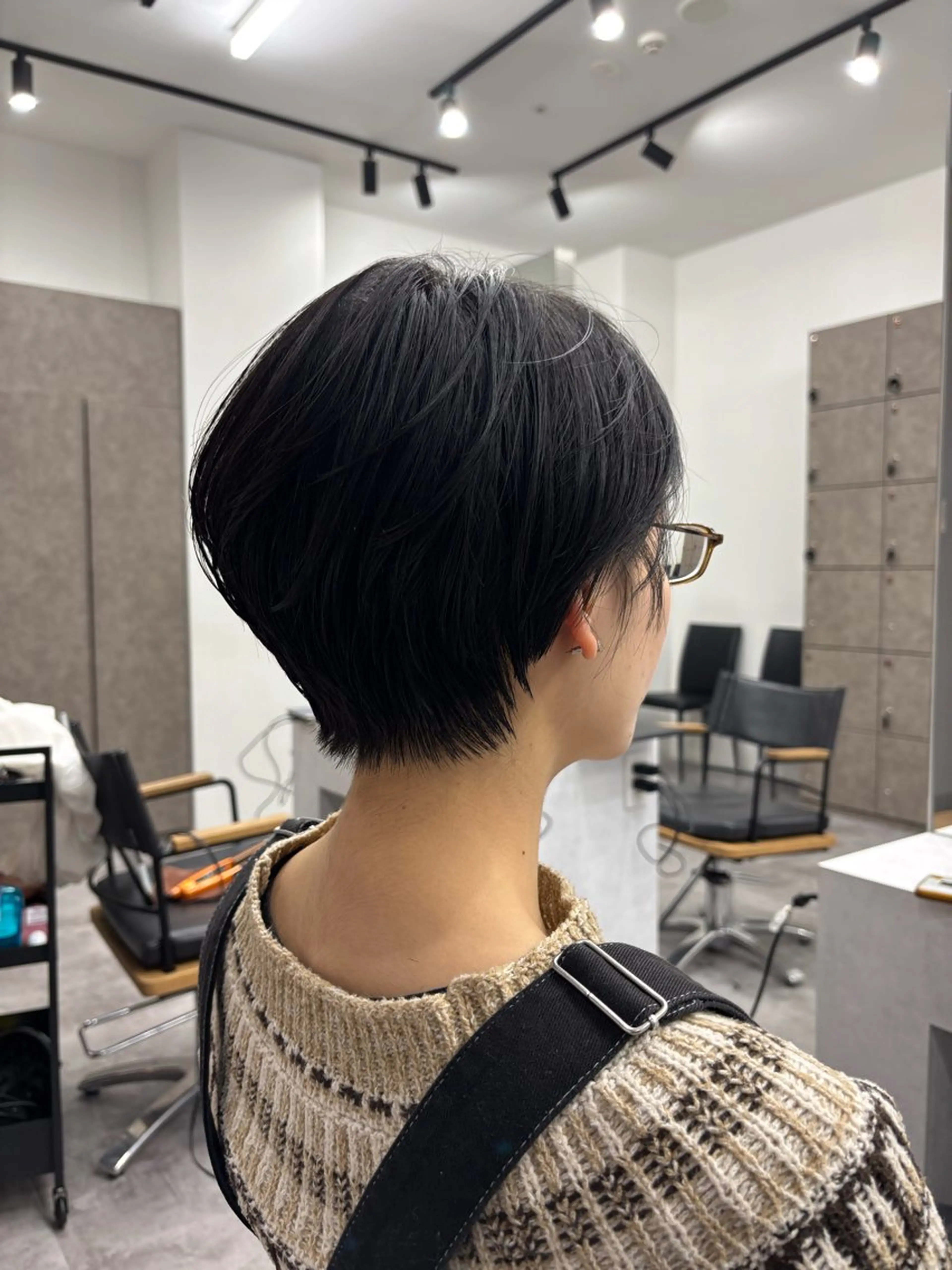 ショート カラー ヘアアレンジ マエダ アズミ🌱のヘアスタイル