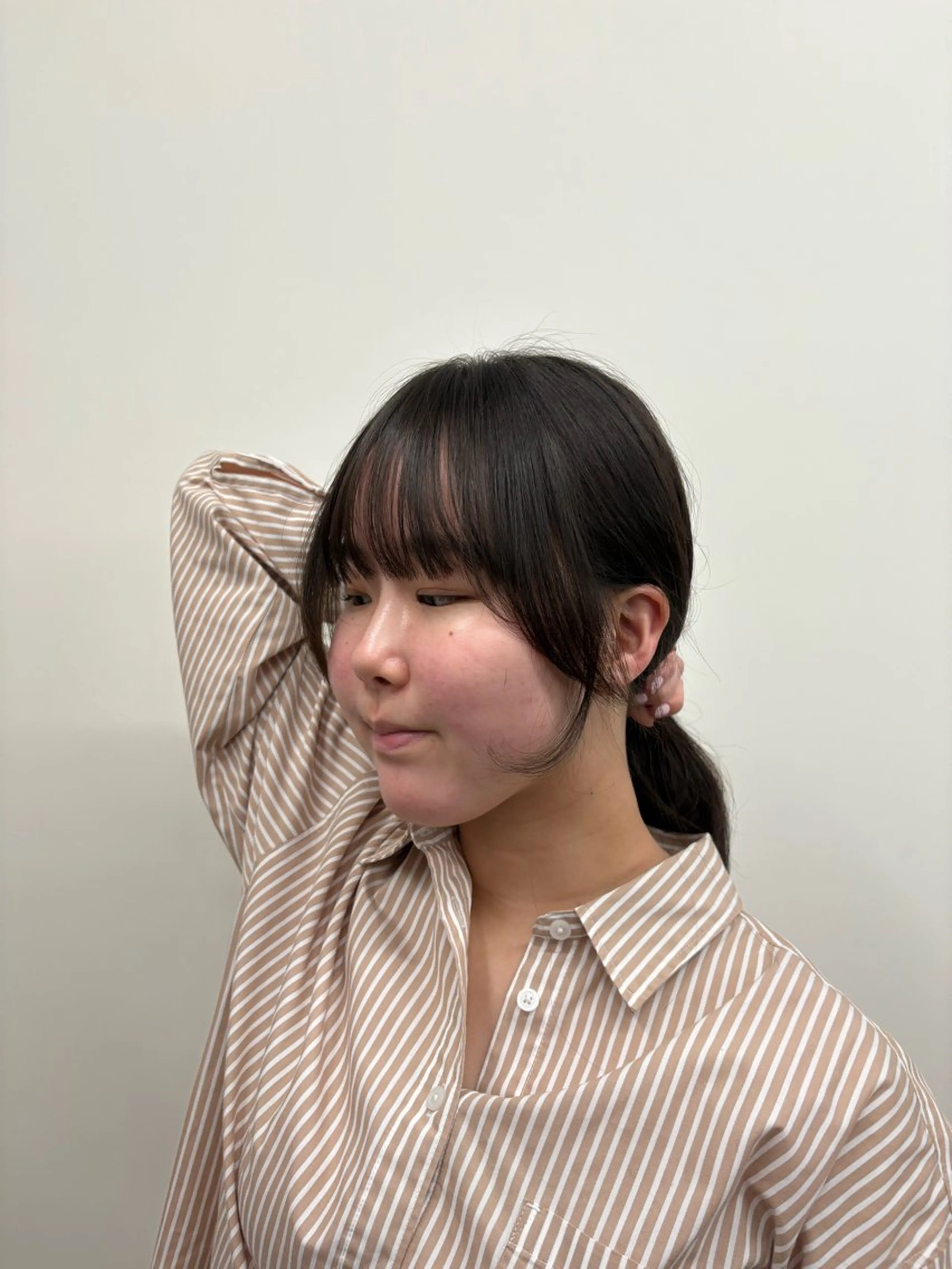 ミディアム 顔周りカット SiSTA 自由が丘所属・自由ヶ丘 ボブ/レイヤーのヘアスタイル