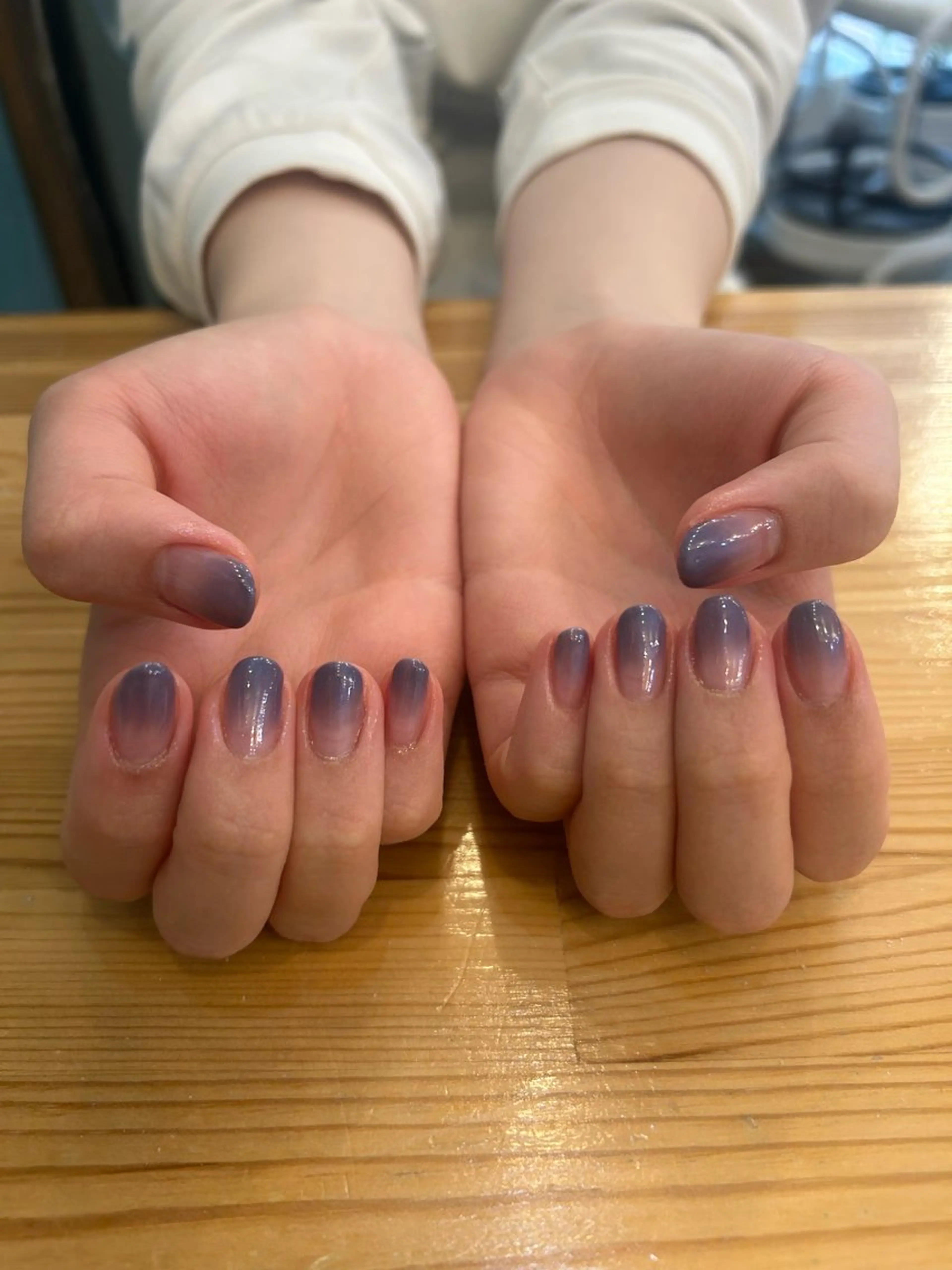 ネイル グラデーション Nail Alaia 妙典店 ミズキのネイルデザイン