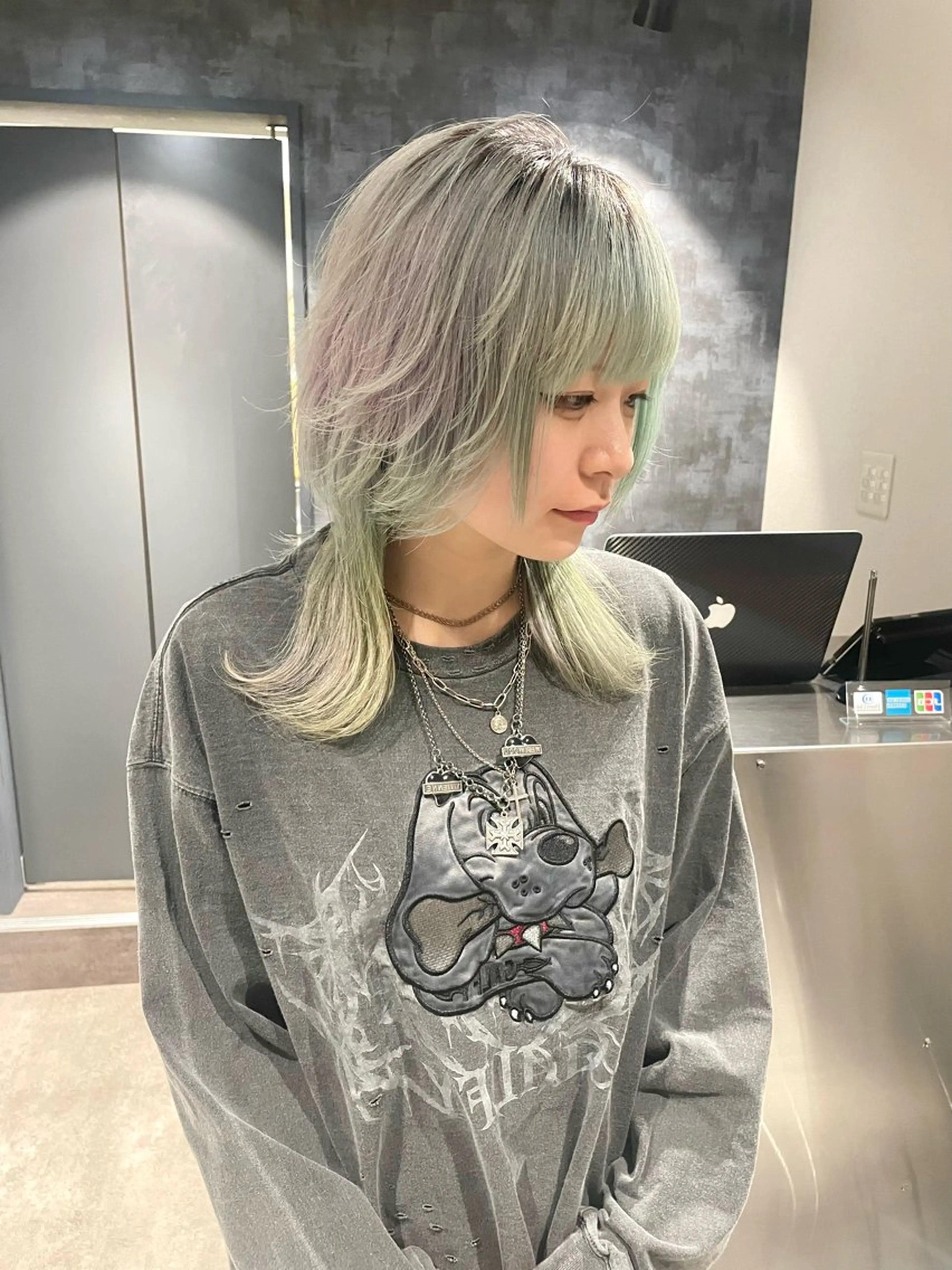 ショート カラー ダブルカラー ハイトーンカラー レイヤーカット ウルフカット 🌟ブリーチ/ボブ/ レイヤー渋谷☀️のヘアスタイル