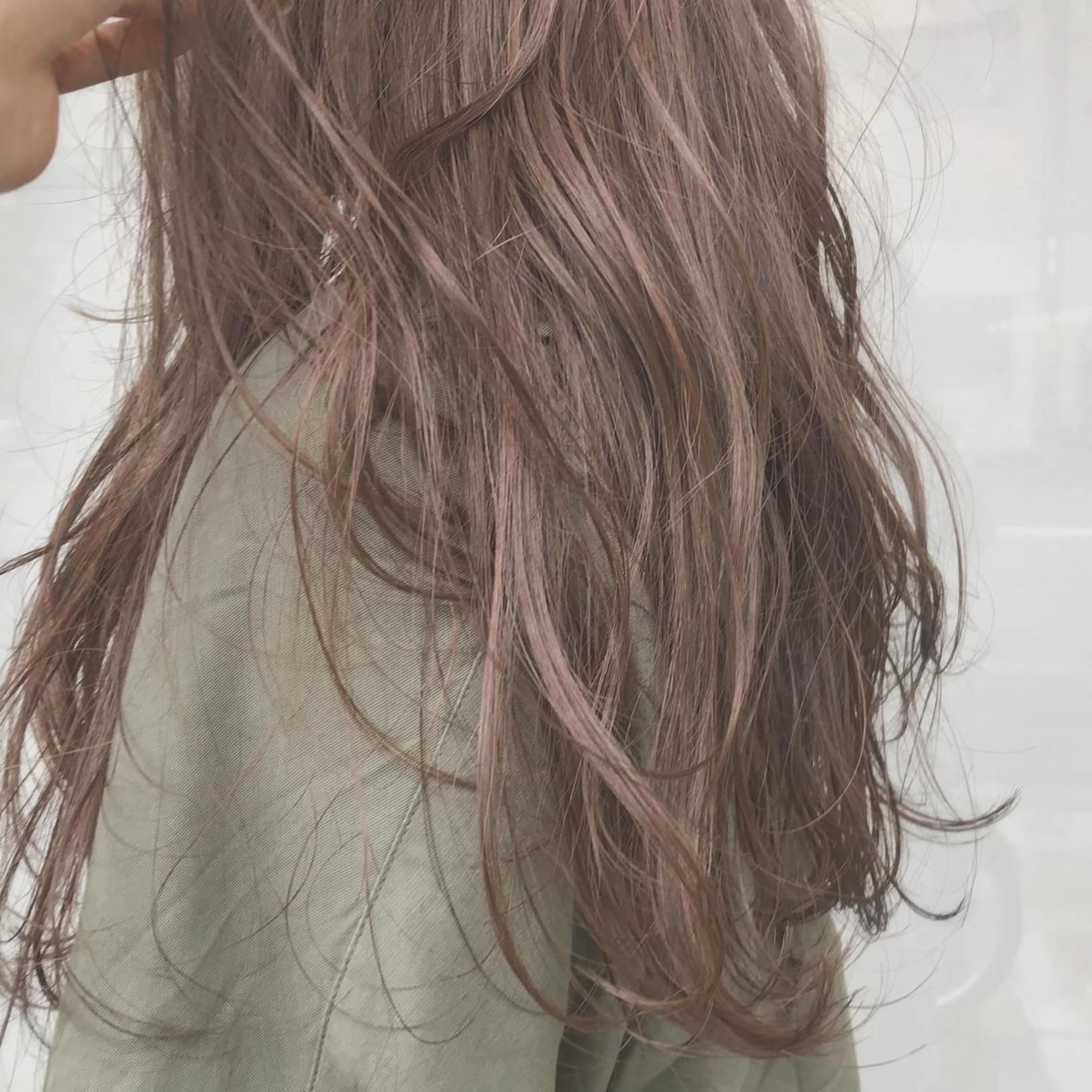 ロング カラー ヘアアレンジ ハイライトカラー ハイライト カット ヘアカラー トリートメント Kawaguchi Arisaのヘアスタイル