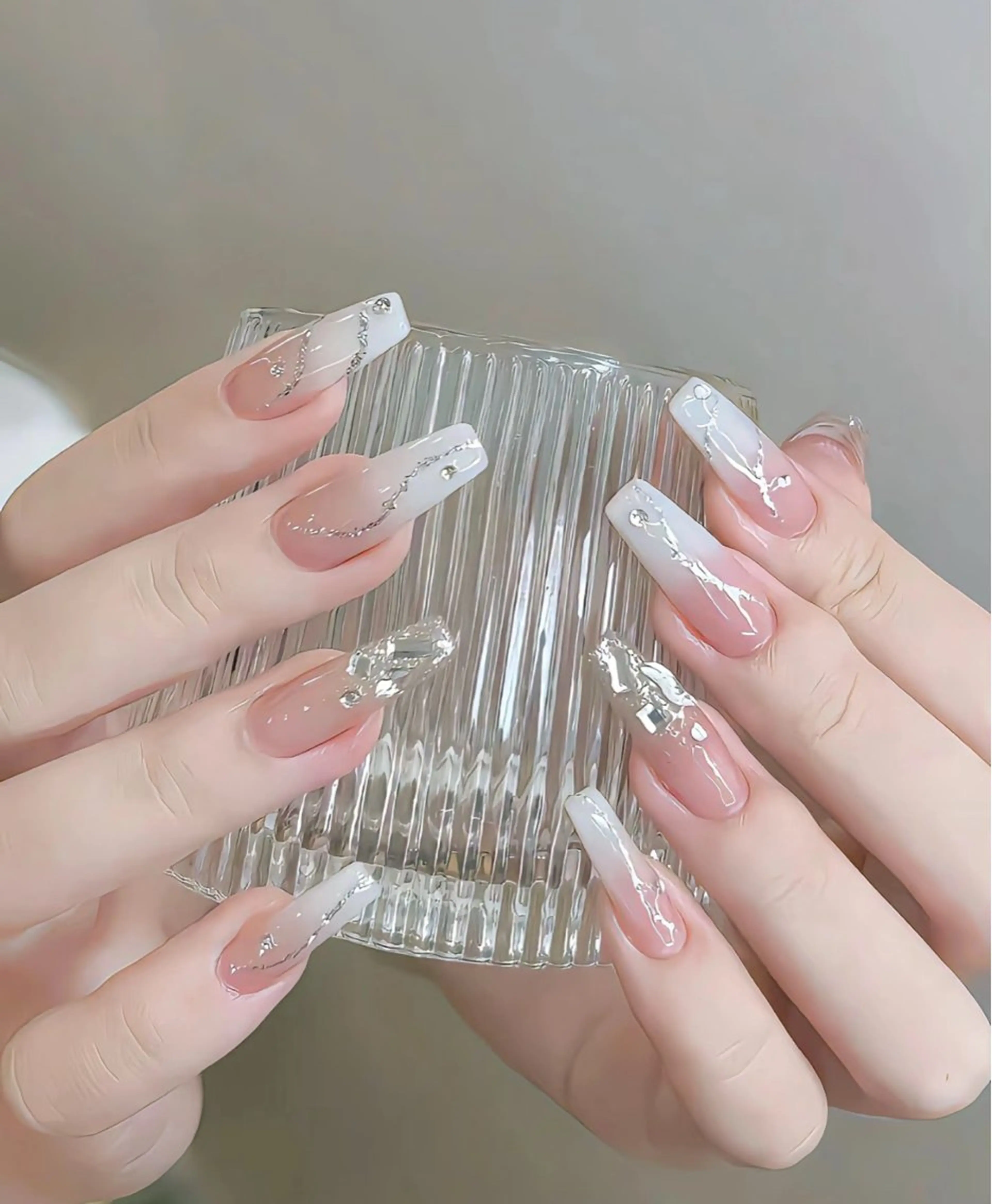 定額ネイル💅メニュー写真デザイン＋チップ長さだ10本★初回ジェルオフ込  4の写真