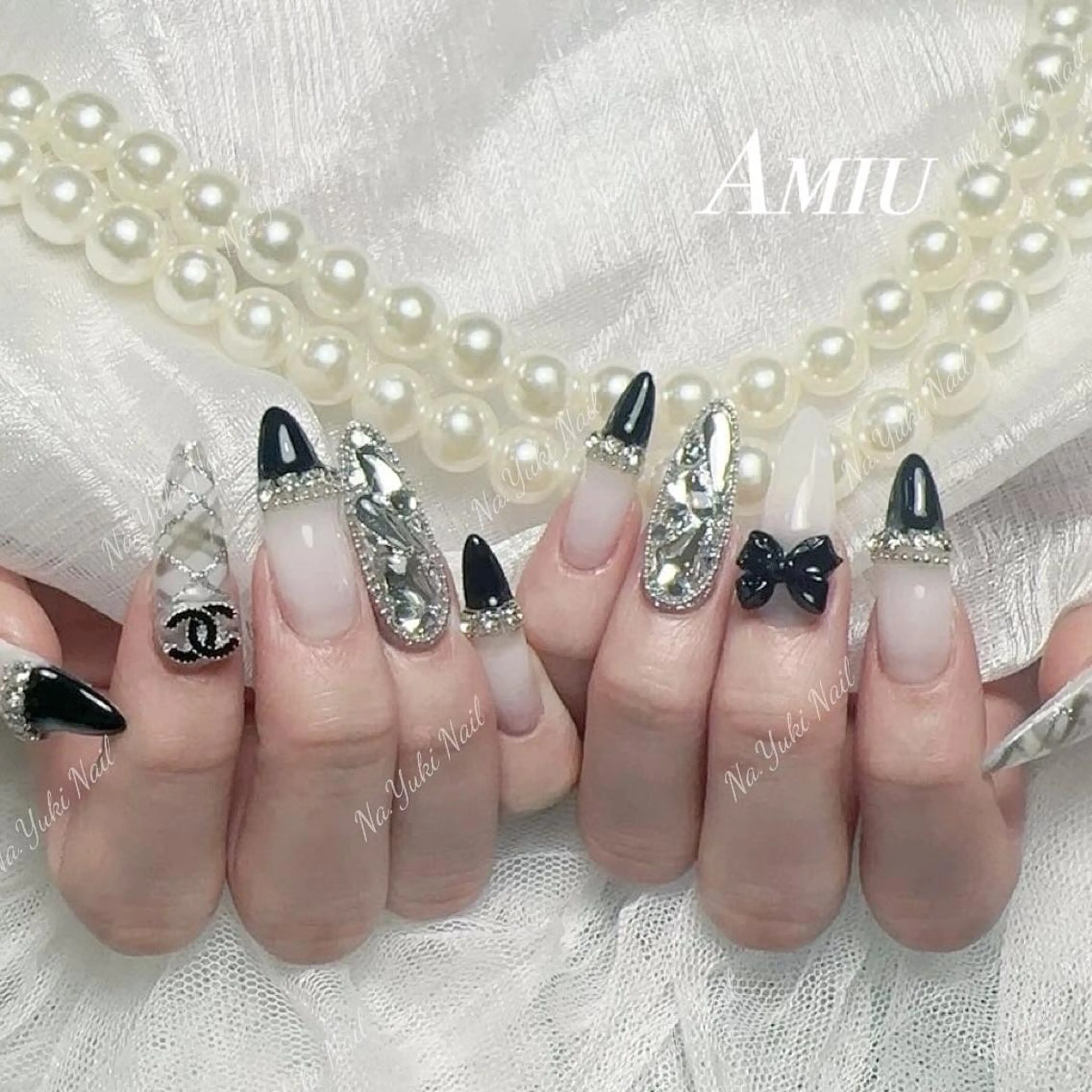 ネイル Queenie 🦋のネイルデザイン