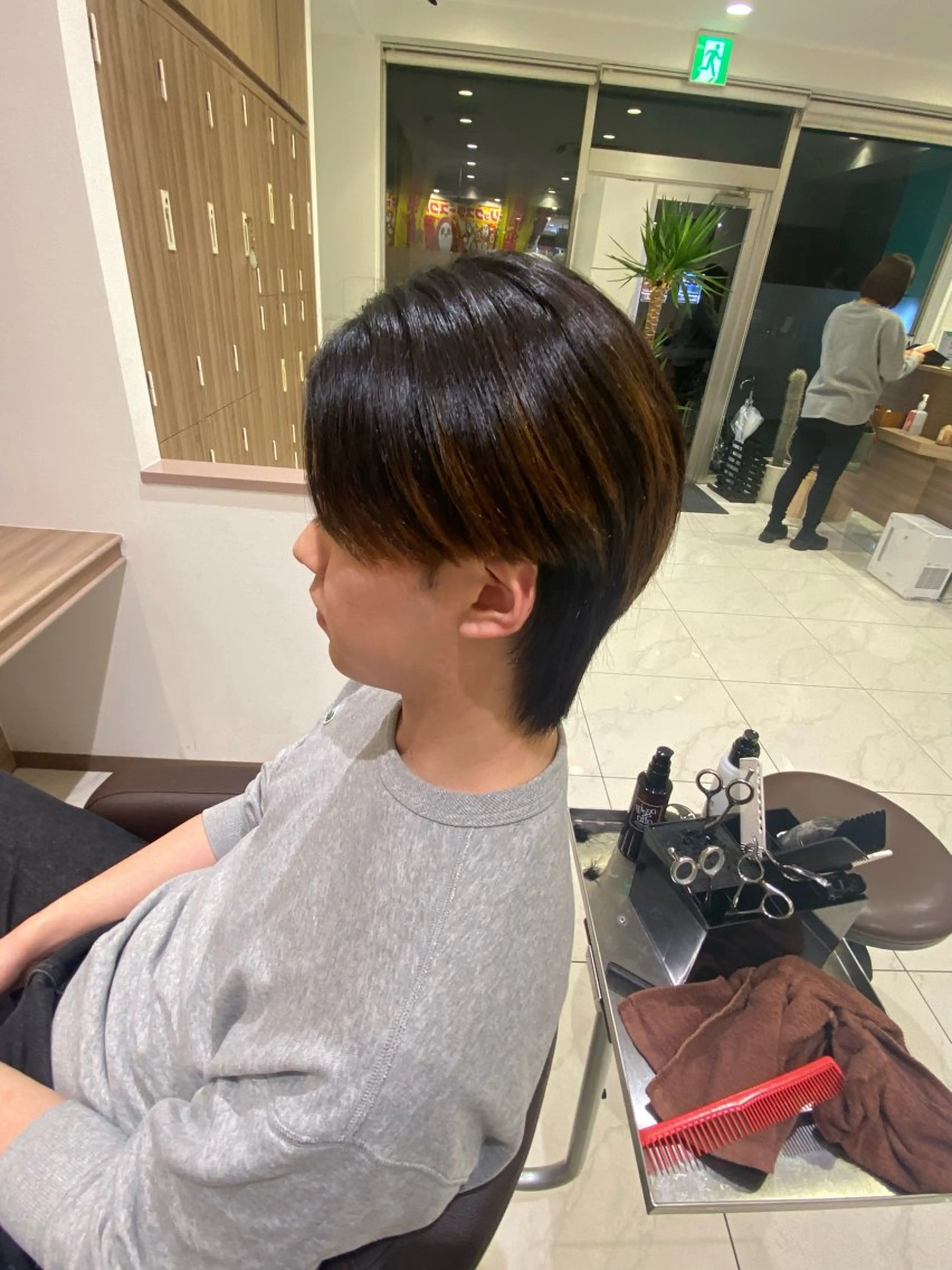 ショート パーマ メンズ カット 縮毛矯正 メンズ縮毛・ 曲がる縮毛矯正のヘアスタイル