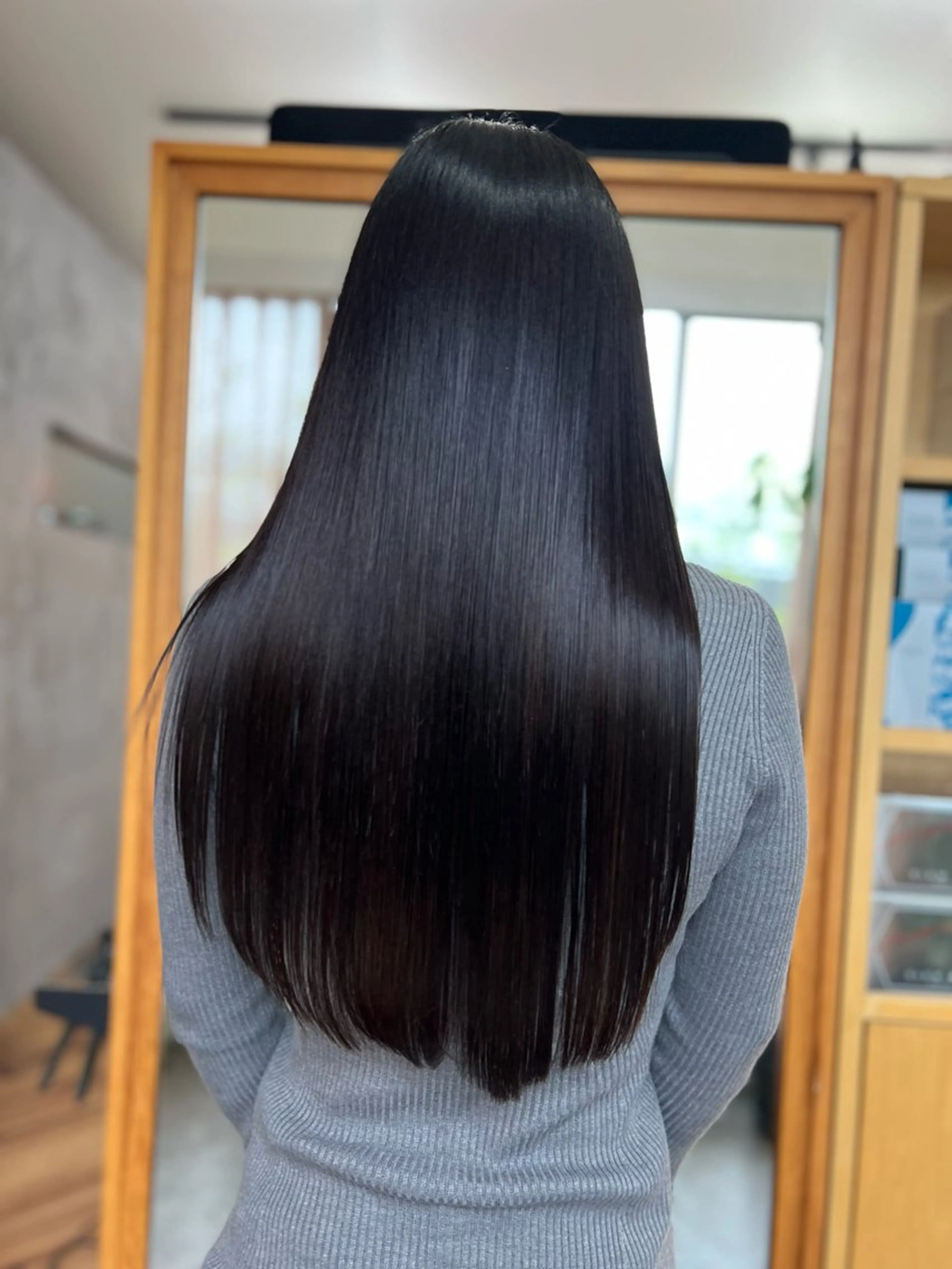 ロング カラー 髪質改善 ヘアカラー 縮毛矯正 トリートメント Hairsalon e.na所属・髪質改善/縮毛矯正/ 艶髪/こたろうのヘアスタイル