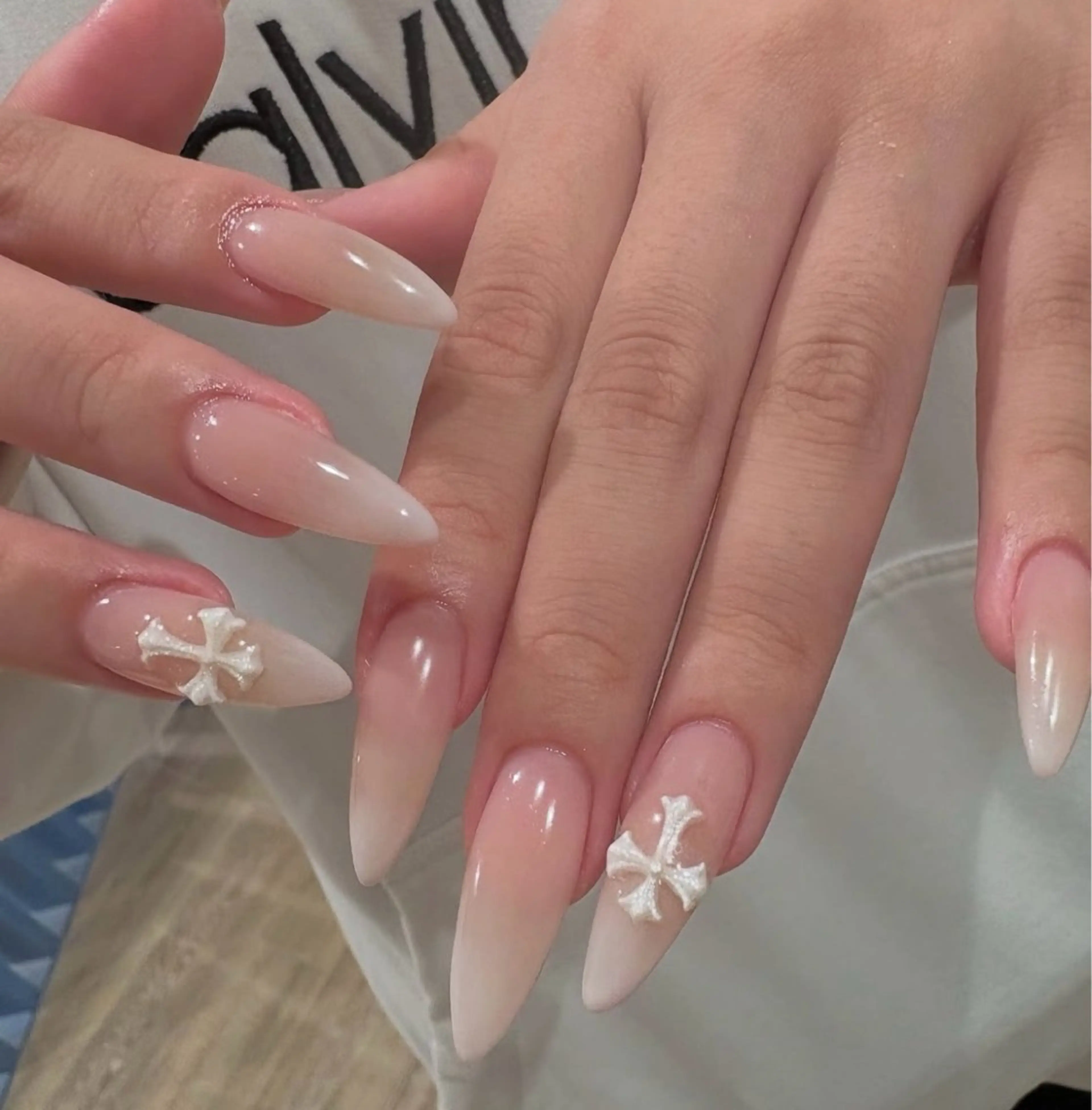 ネイル ハンドネイル BERA NAILSのネイルデザイン