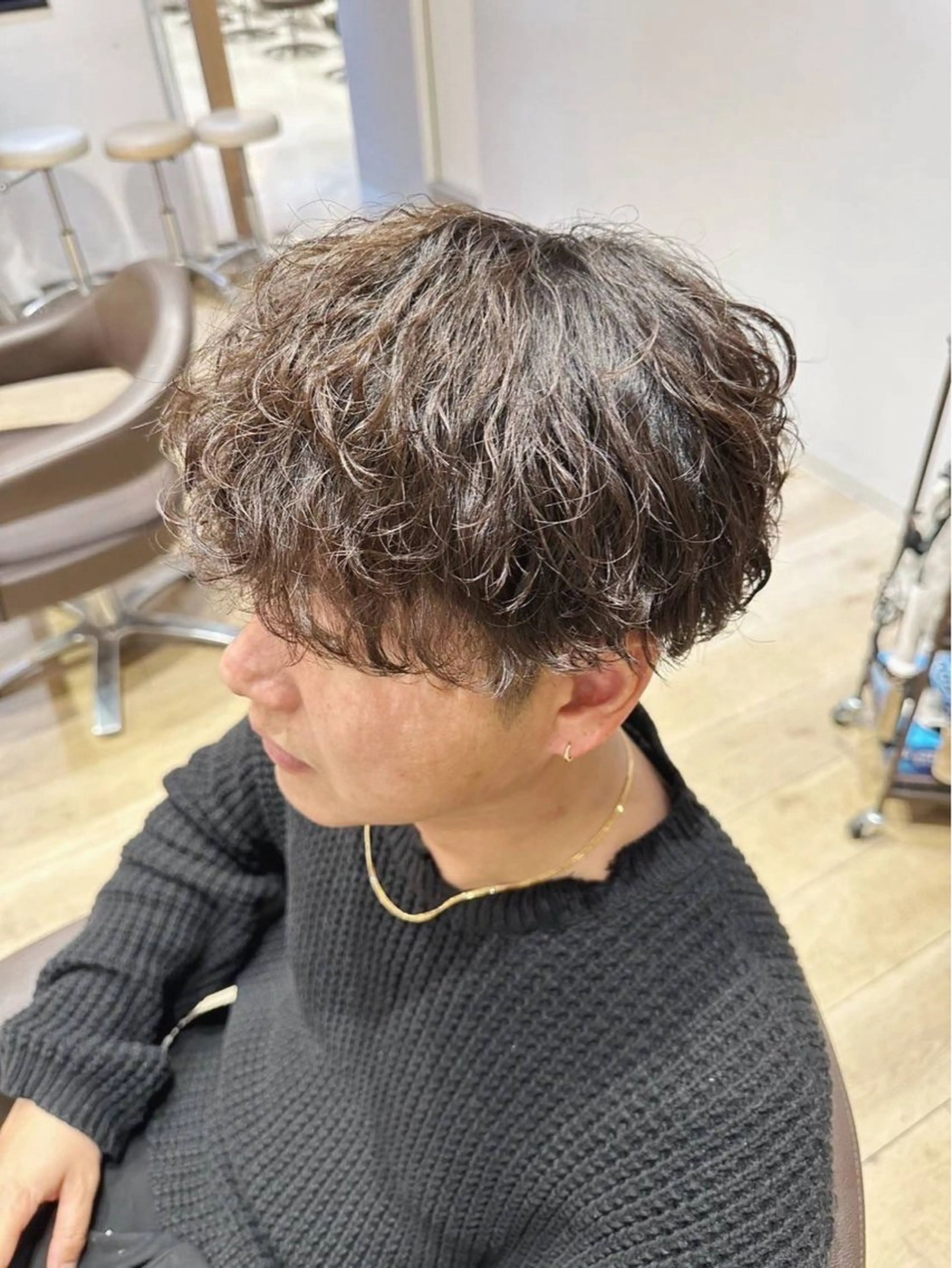 ショート カラー パーマ メンズ カット パーマ Chere by azuri所属・Chere by azuriのヘアスタイル