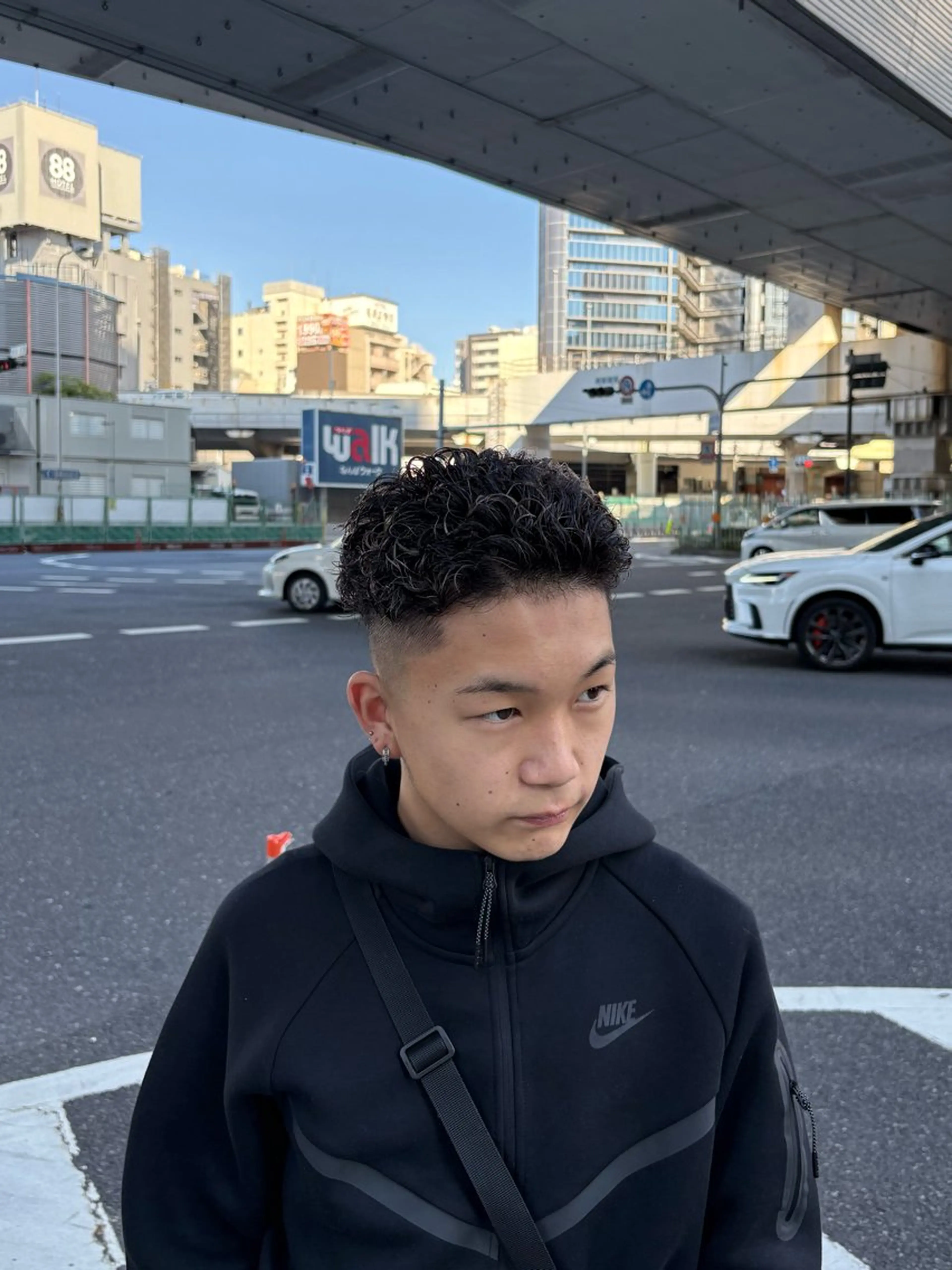 カラー パーマ メンズ メンズブリーチ メンズメッシュ メンズパーマ ブリーチ メッシュ カット ヘアカラー パーマ E 難波店 Rei /メンズのヘアスタイル