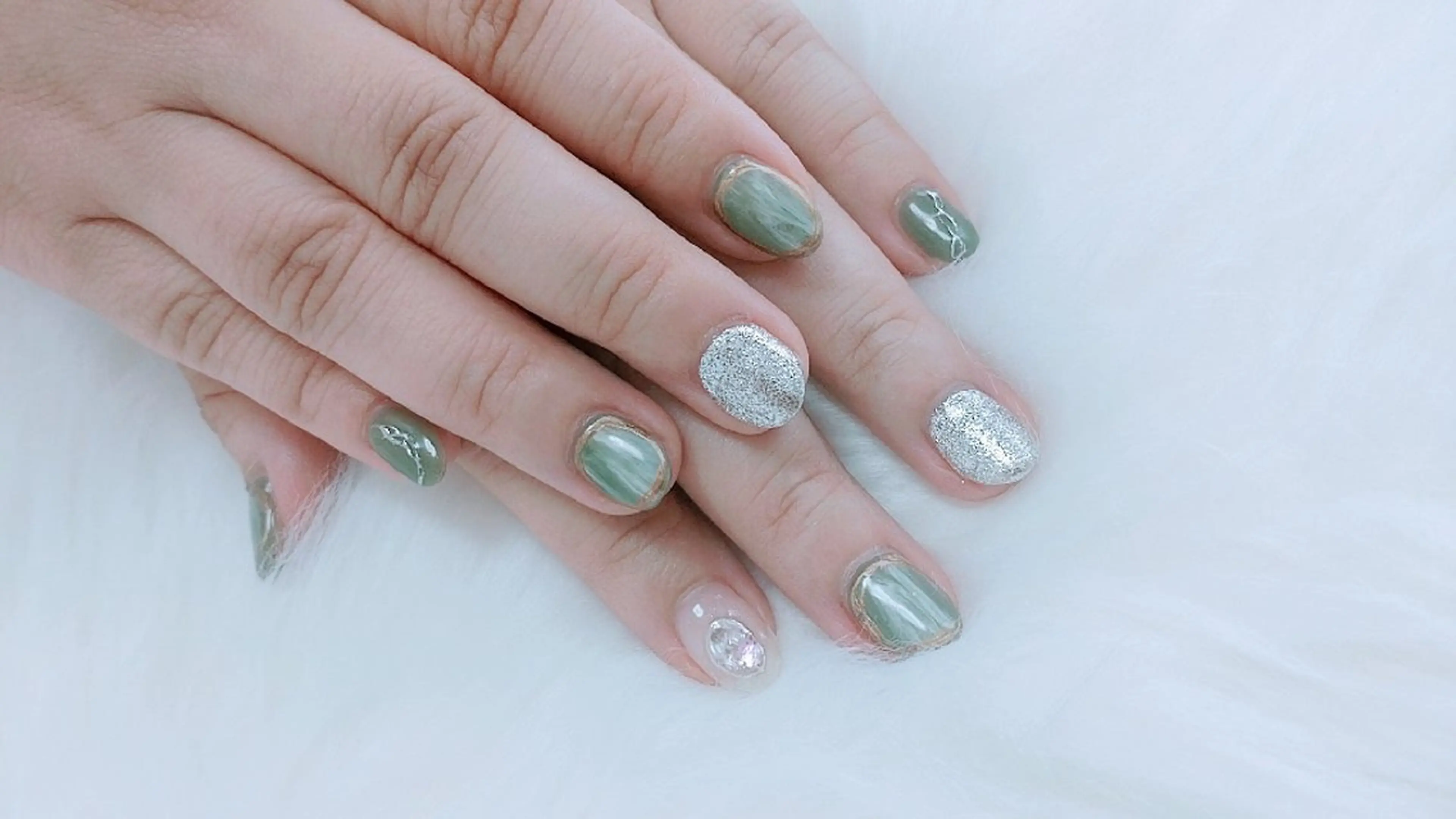 ネイル &A.nail .のネイルデザイン