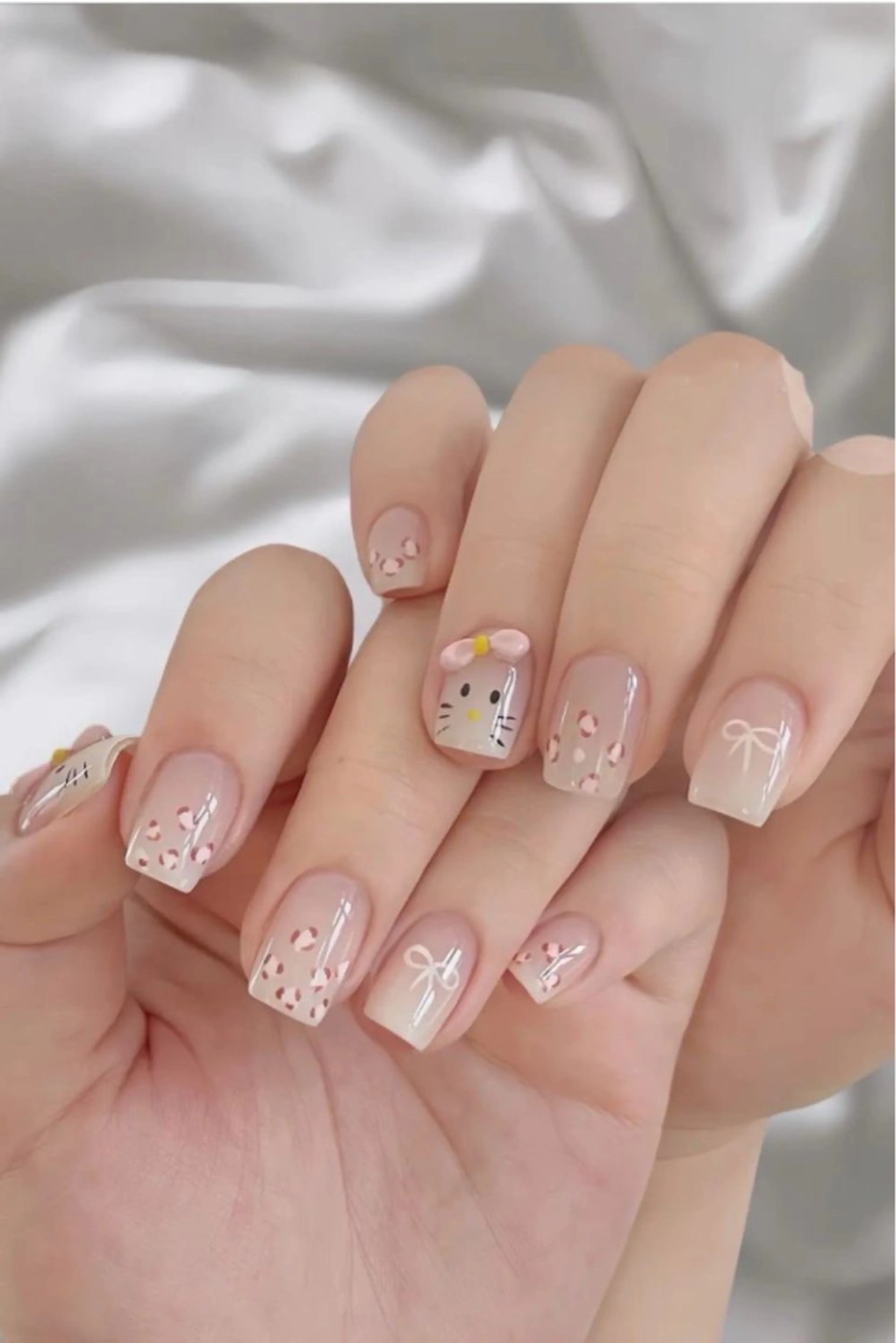ネイル 長さ出し フレンチネイル グラデーション 卒業式 マグネットネイル MIHANA NAILのネイルデザイン