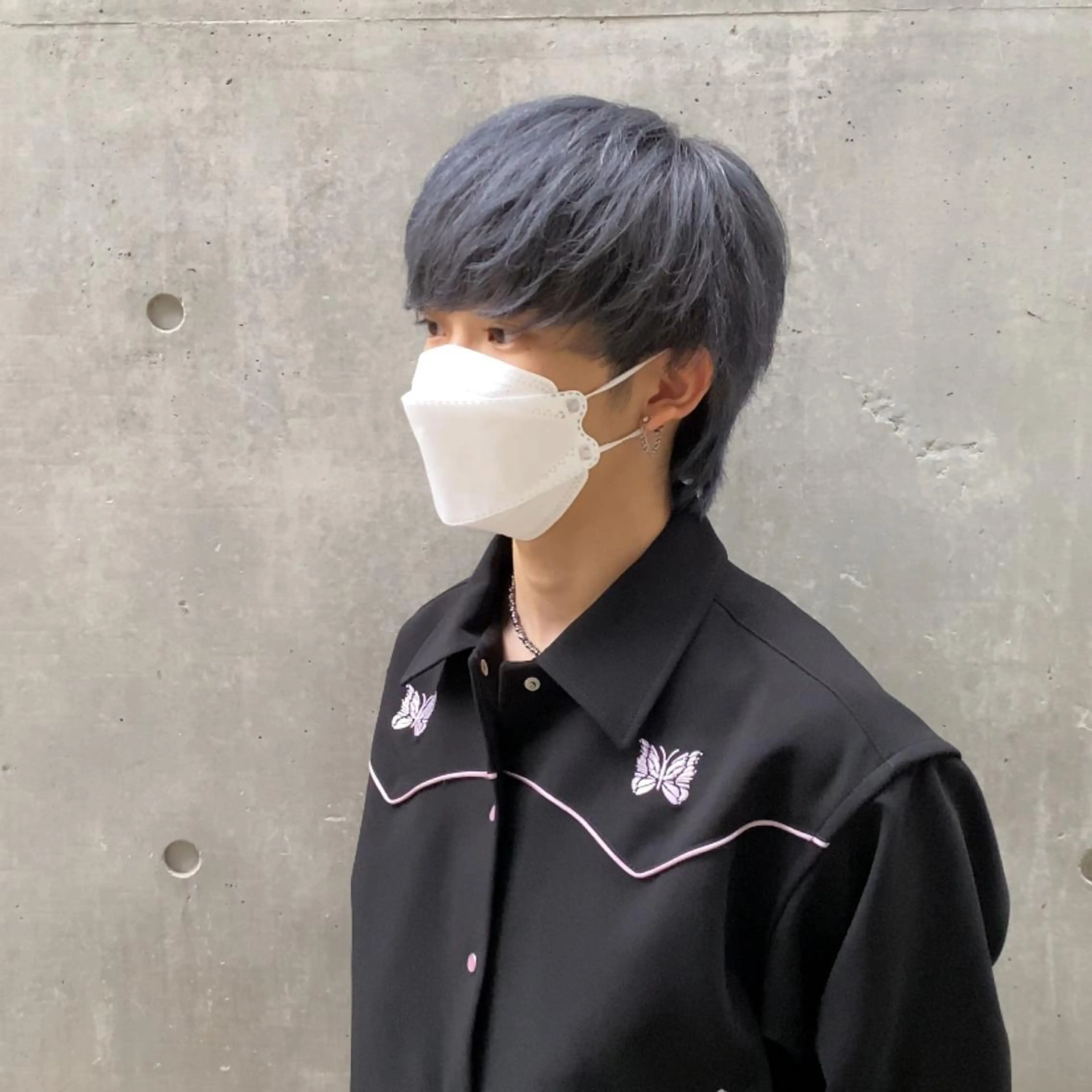 ショート 透明感ブリーチ/ メンズパーマのヘアスタイル