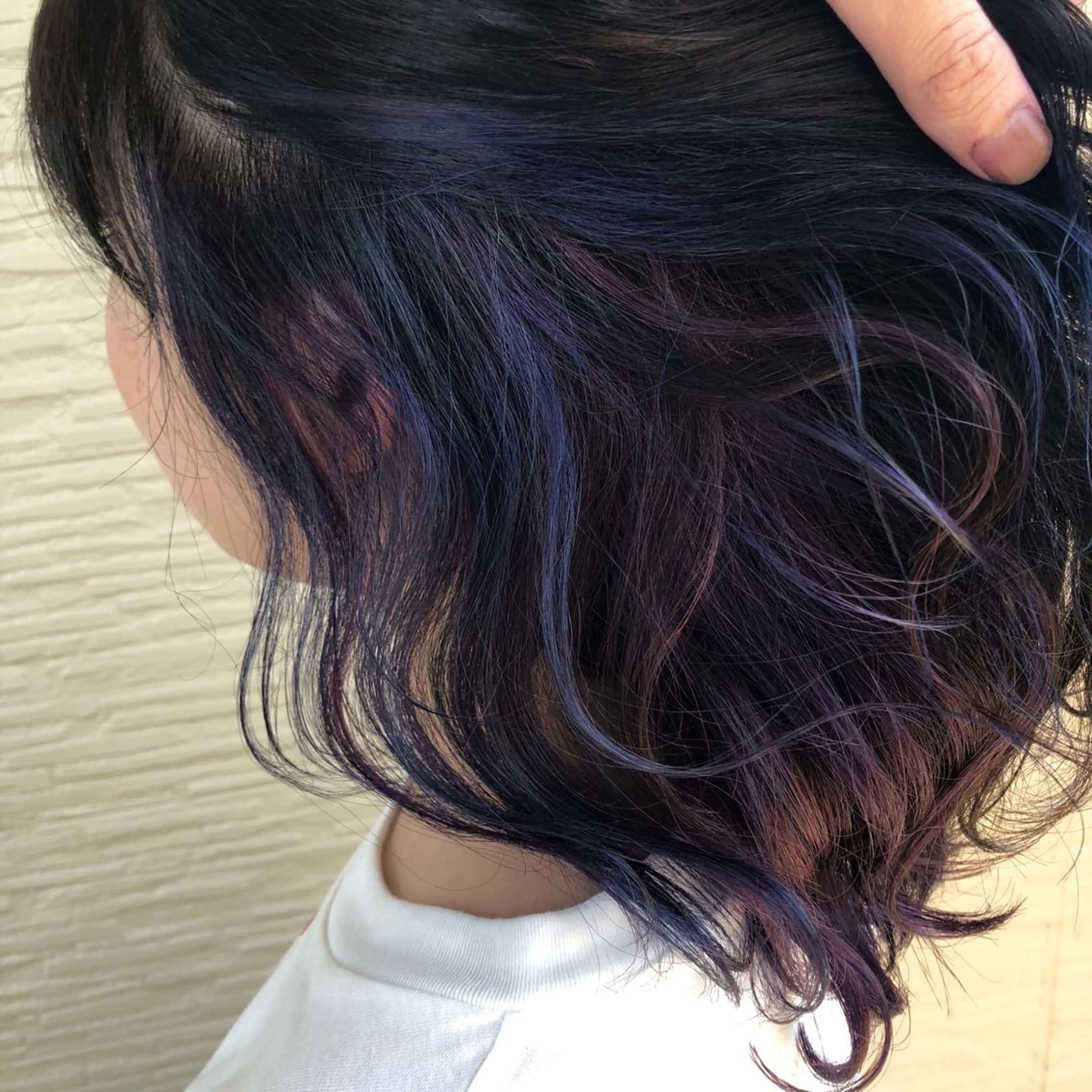 ミディアム カラー ブルーカラー インナーカラー 4-rest garden （フォーレストガーデン）所属・金井 直樹のヘアスタイル