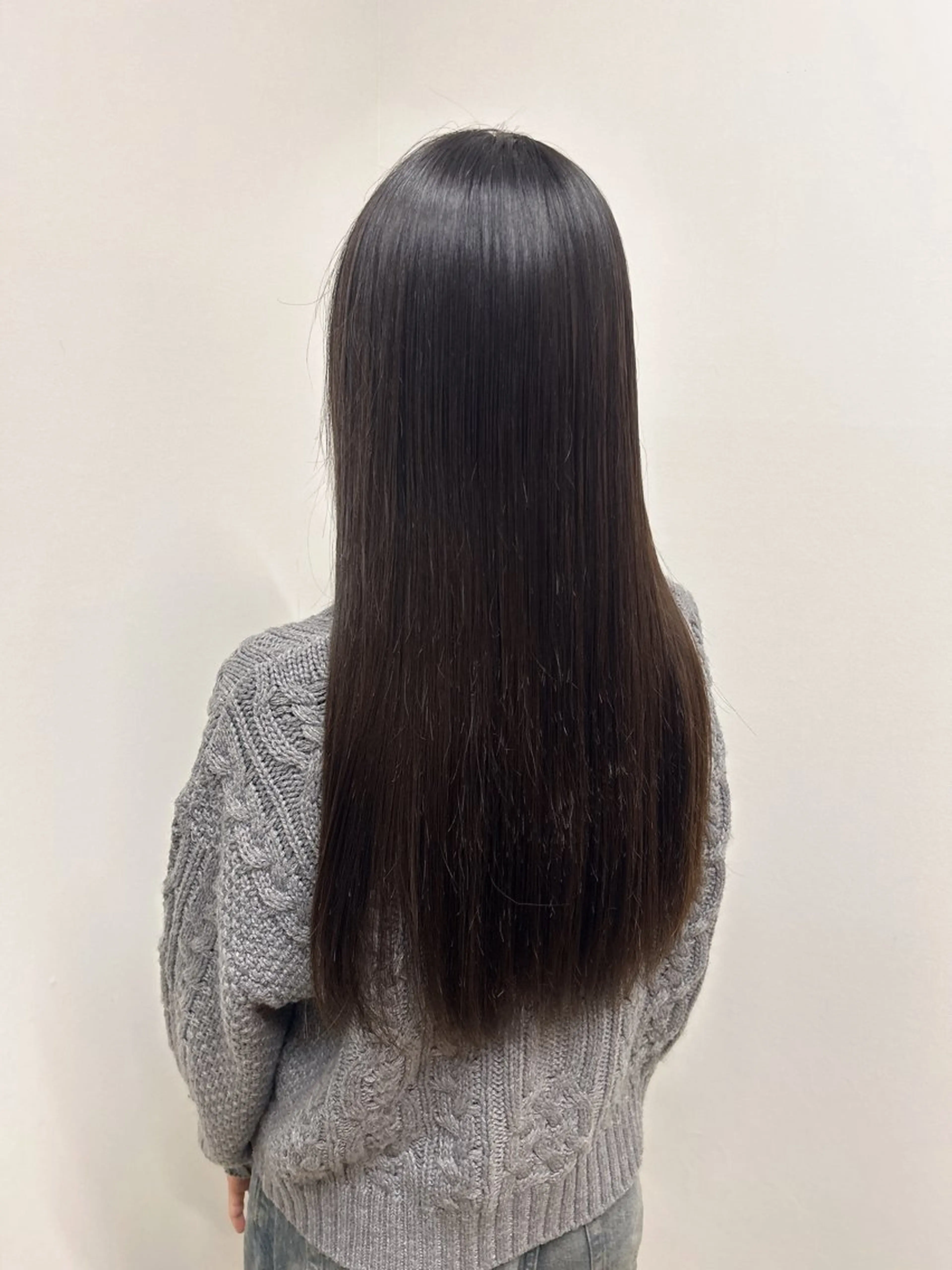 セミロング カット 縮毛矯正 トリートメント 伶風 /髪質改善ストレートのヘアスタイル